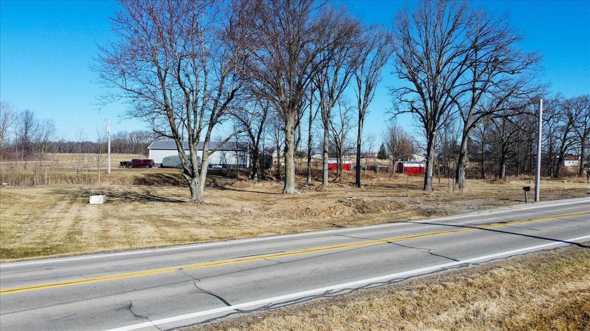 15527 State Route 235, Lakeview, OH 43331