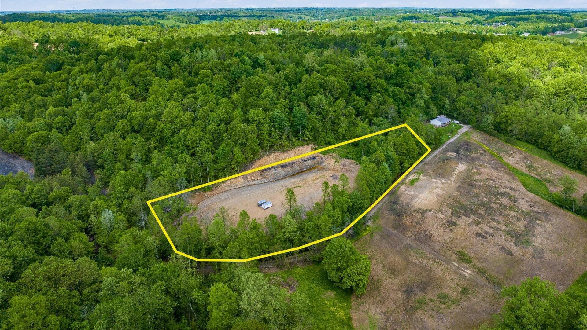 2519 Frick Drive, Zanesville, OH 43701