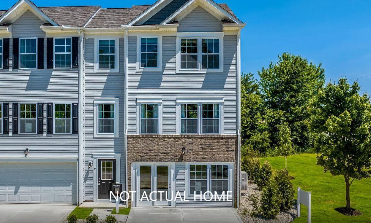 5960 Abernathy Lane, Columbus, OH 43232