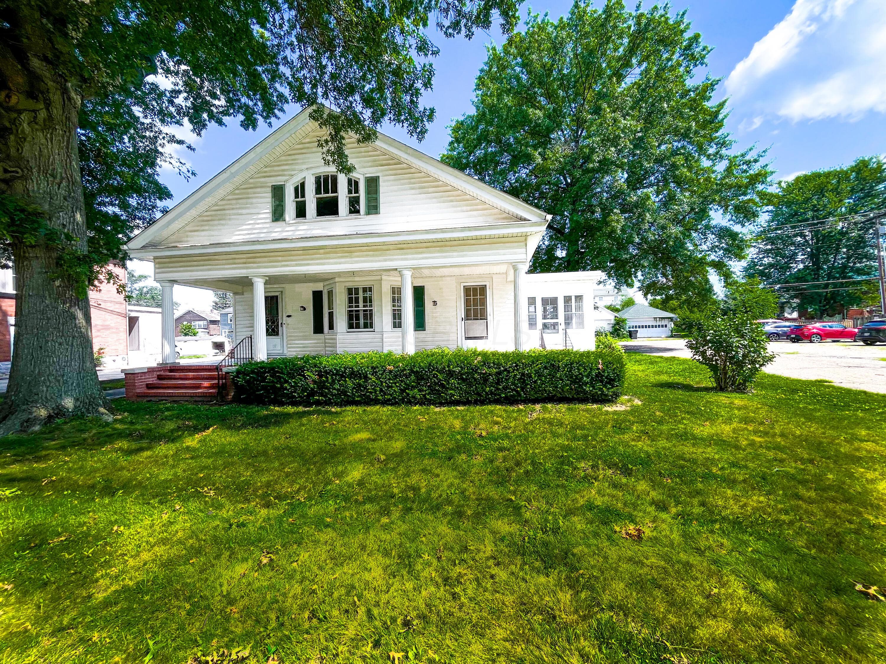 933 Adair Avenue, Zanesville, OH 43701