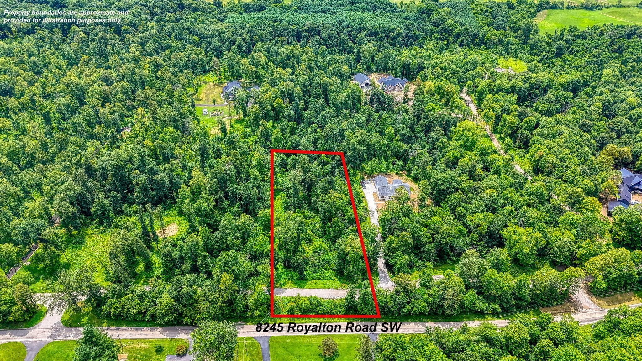 8245 Royalton Road SW, Lancaster, OH 43130