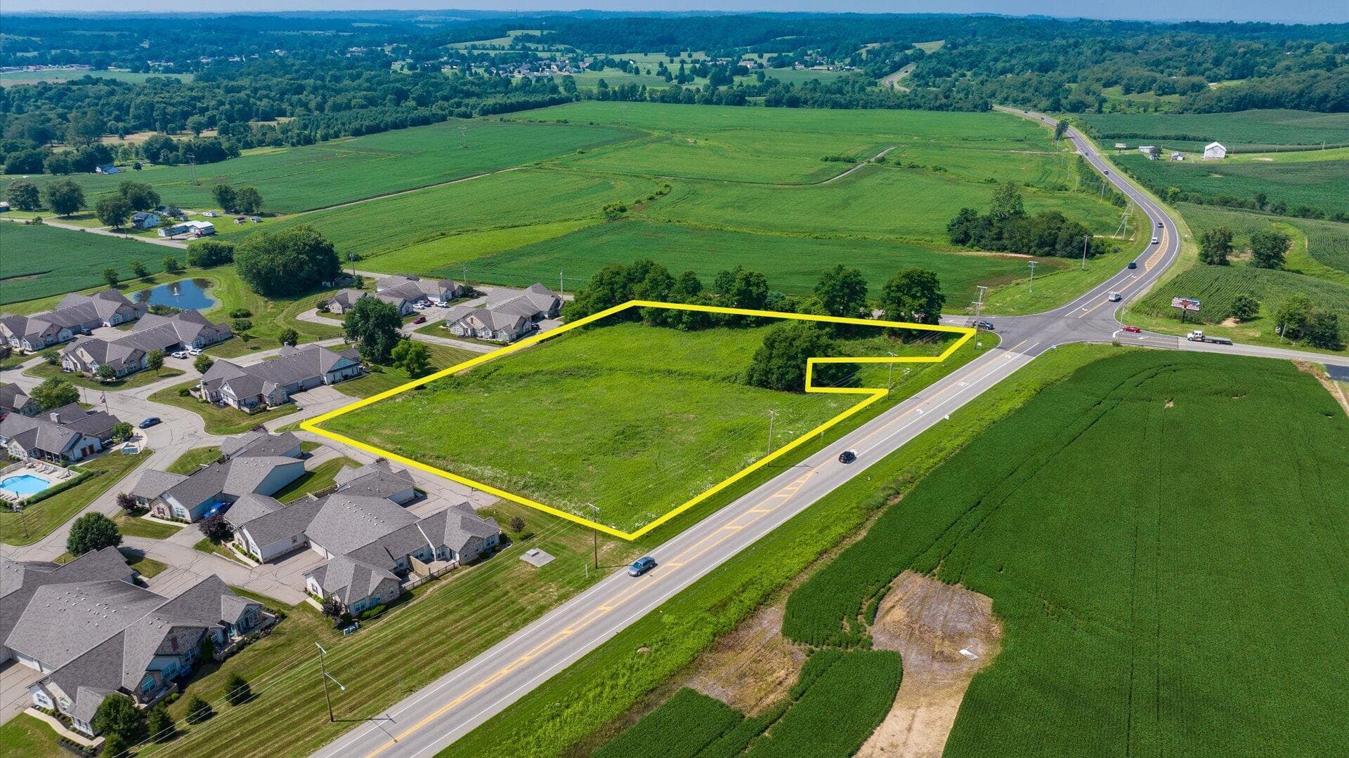 1650 Richvale Road, Zanesville, OH 43701