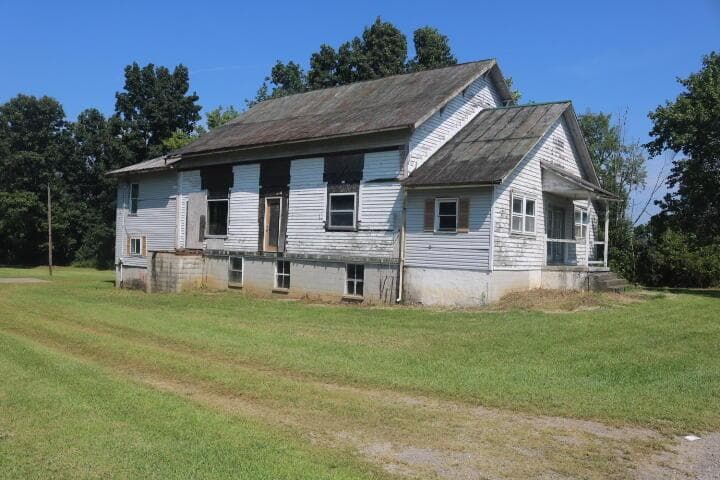 13999 Wooster Road, Mount Vernon, OH 43050