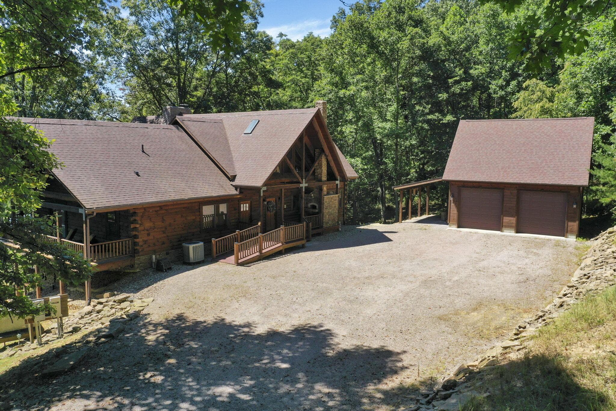 20572 Buena Vista Road, Rockbridge, OH 43149