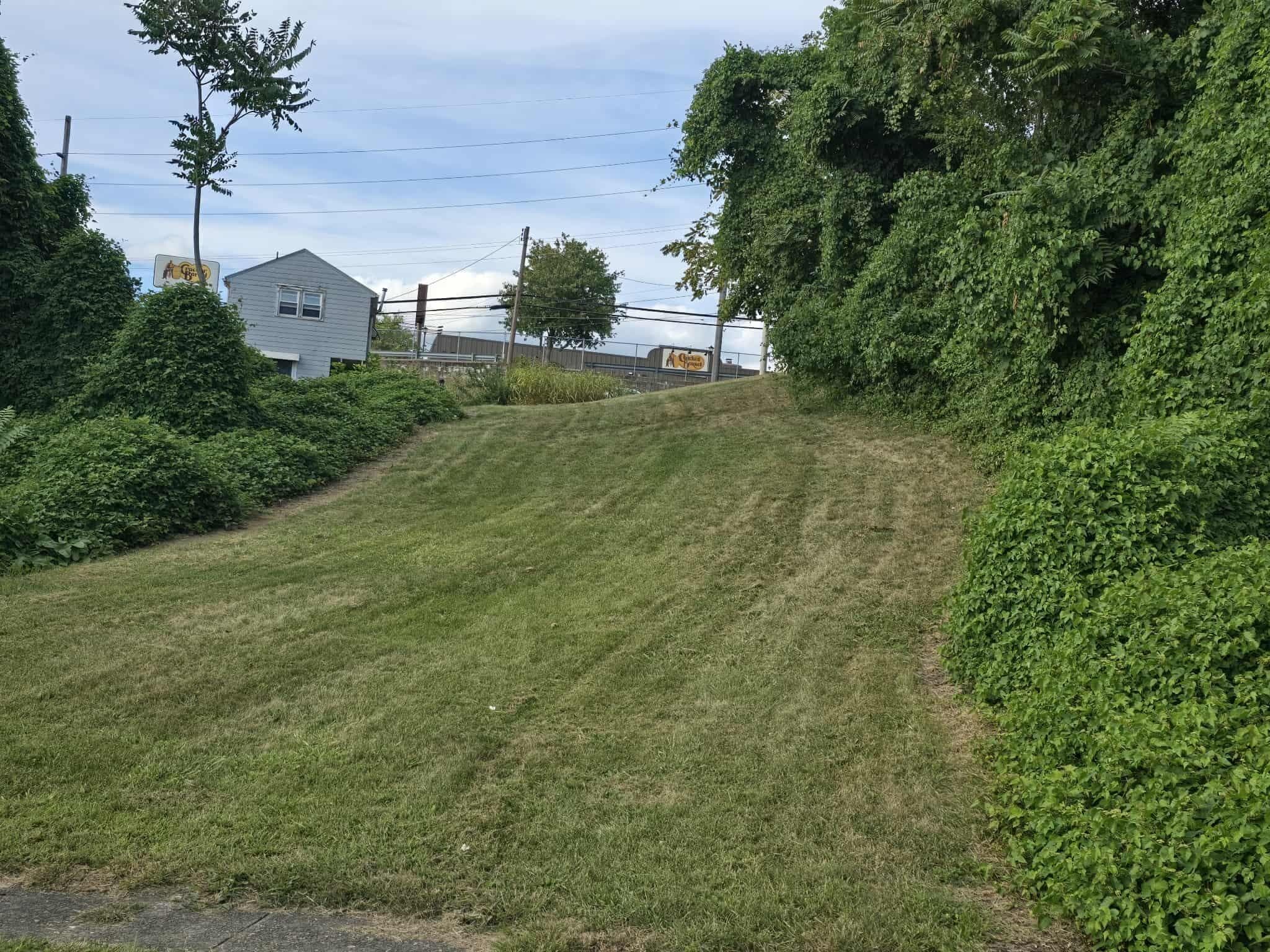935 Orchard Street, Zanesville, OH 43701