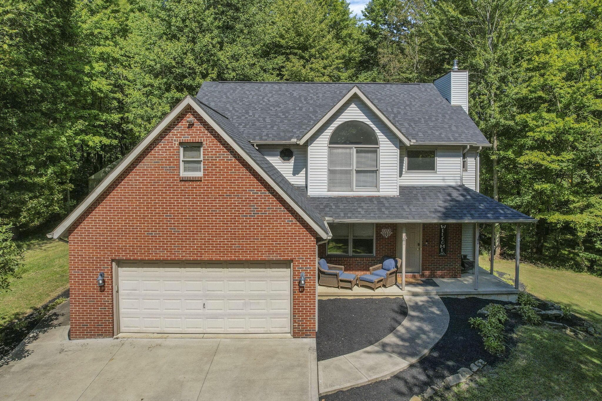 6690 Watkins Road SW, Pataskala, OH 43062
