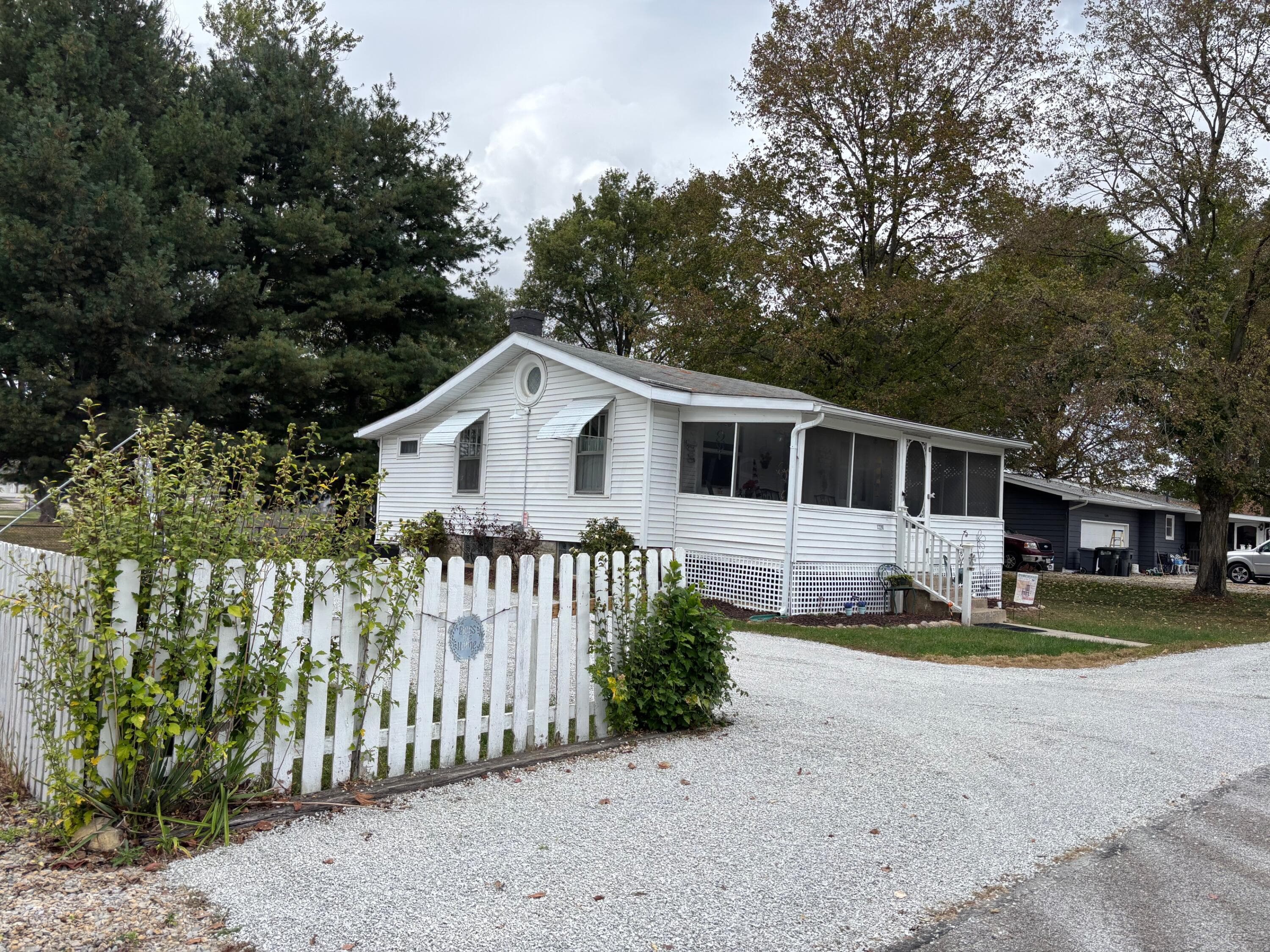 12291 Ohio Avenue, Millersport, OH 43046