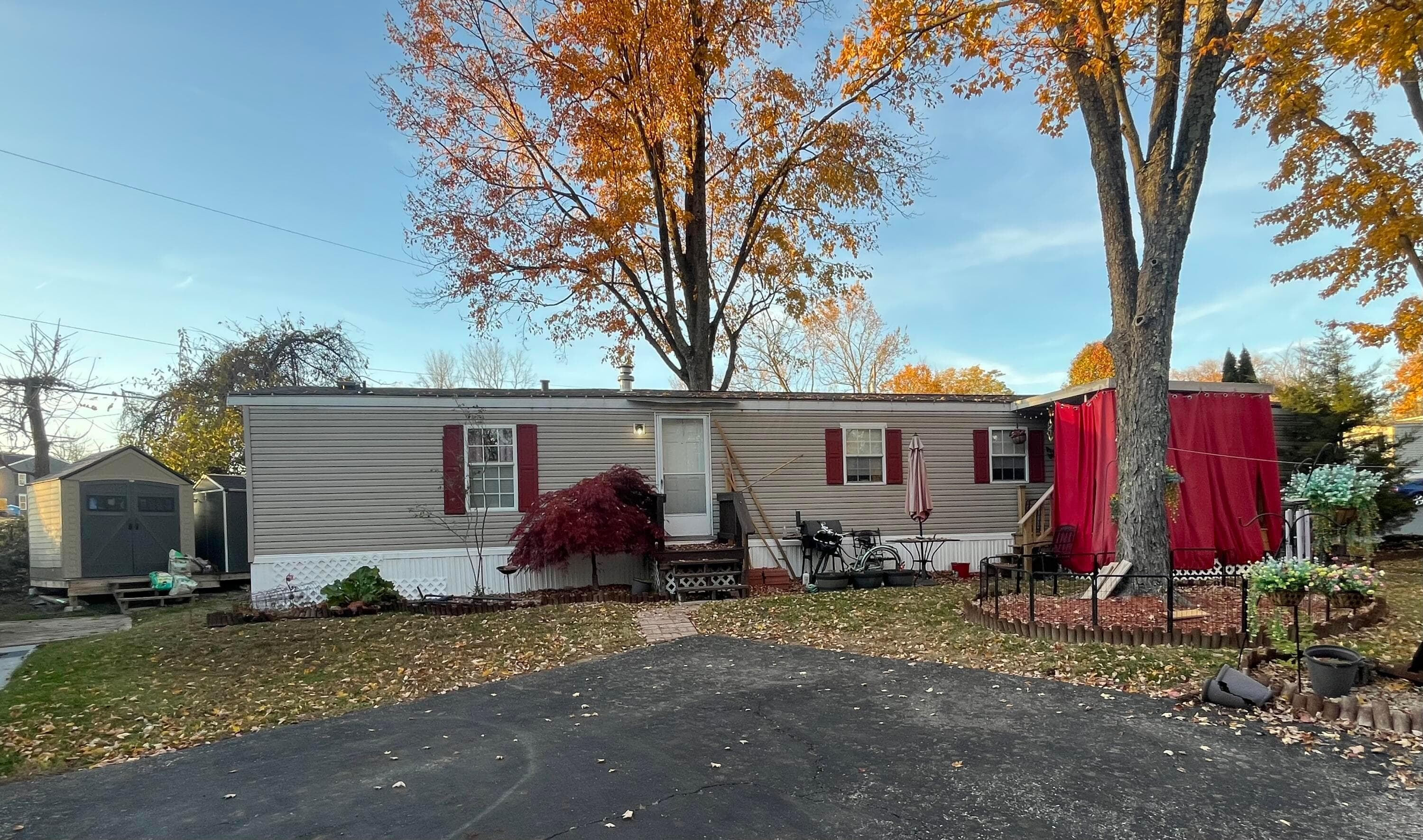 156 Cambridge Court, Reynoldsburg, OH 43068