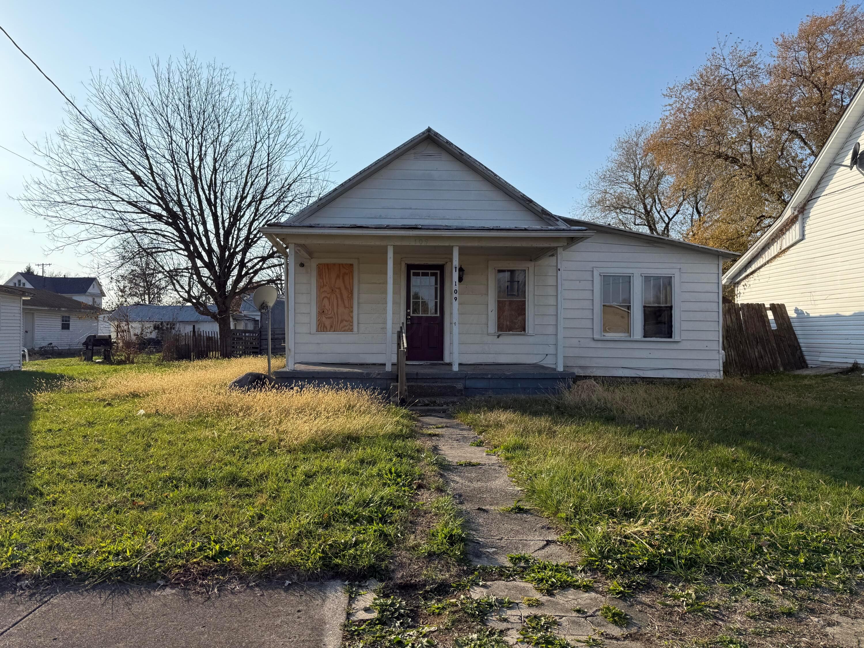 109 Pike Street, Williamsport, OH 43164