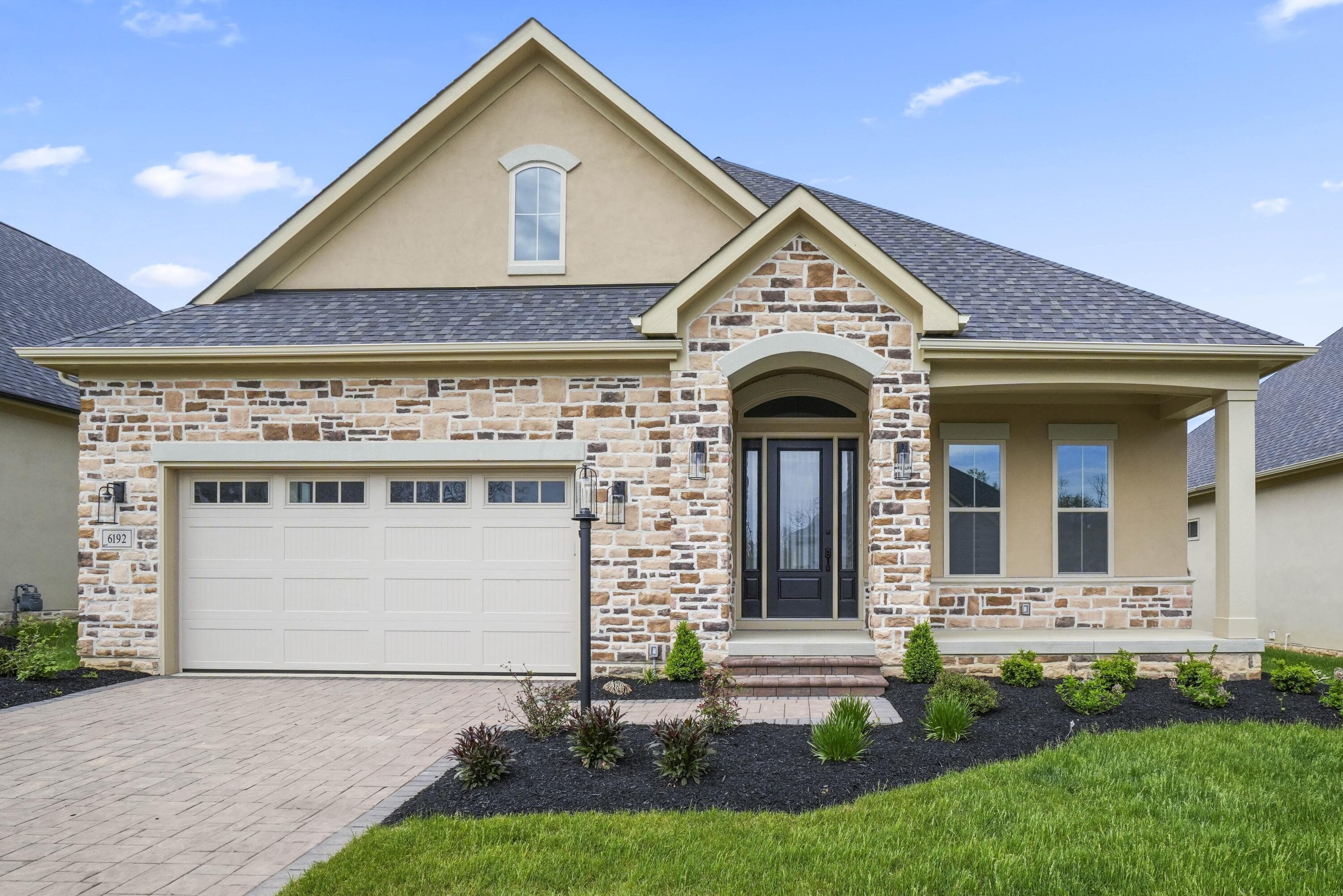 6192 Garden Loop, Westerville, OH 43082