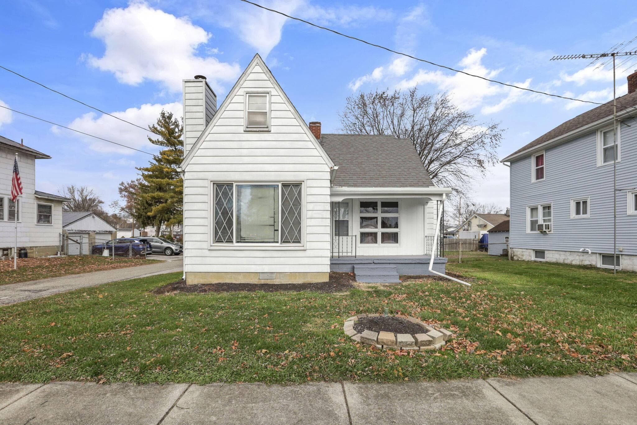 814 W Main Street, Hebron, OH 43025