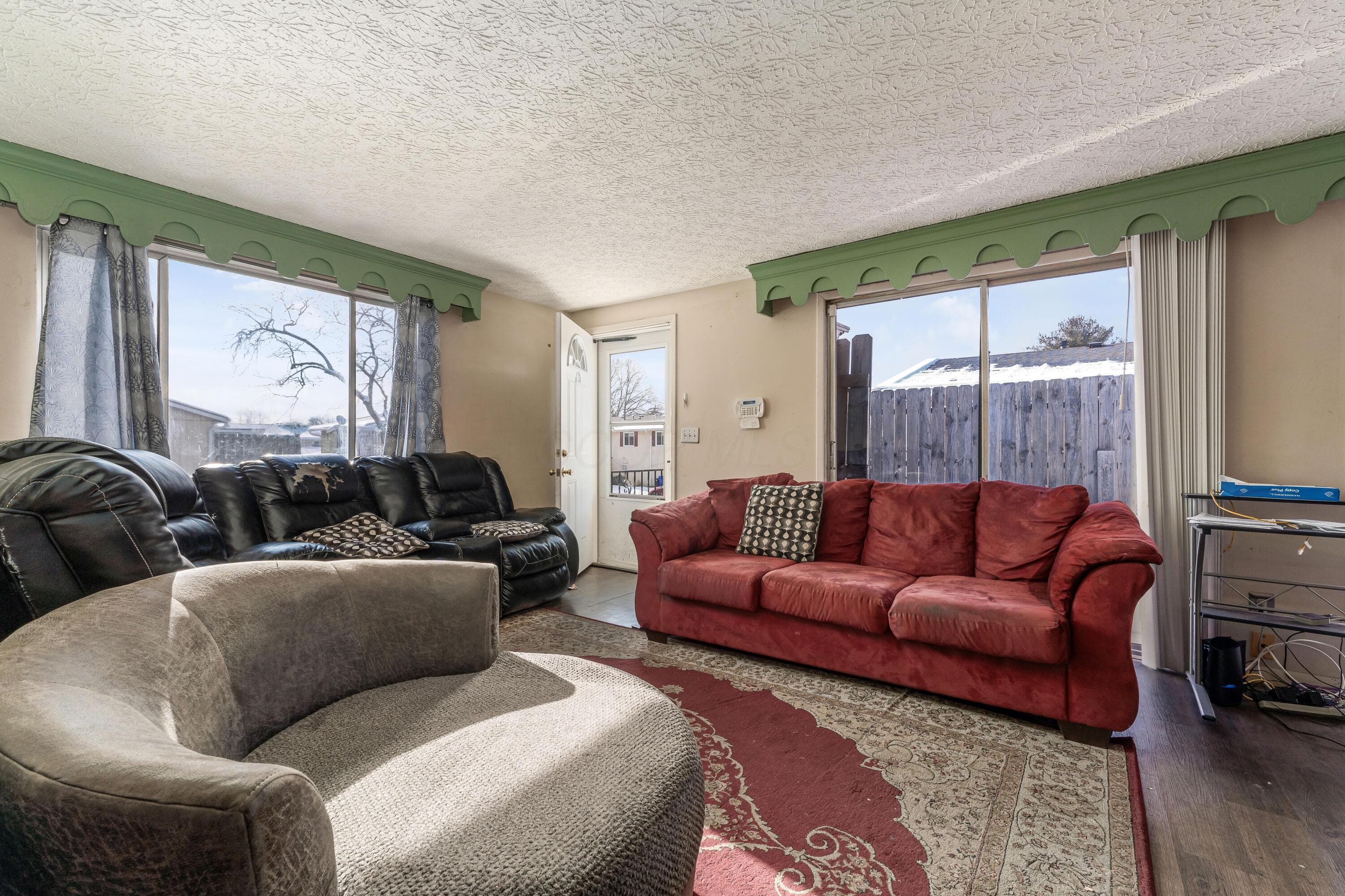 3830 Charbonnett Court #6A, Columbus, OH 43232