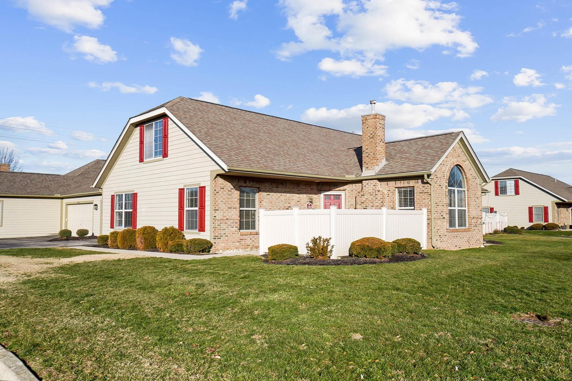 2460 Buckeye Grove, Grove City, OH 43123