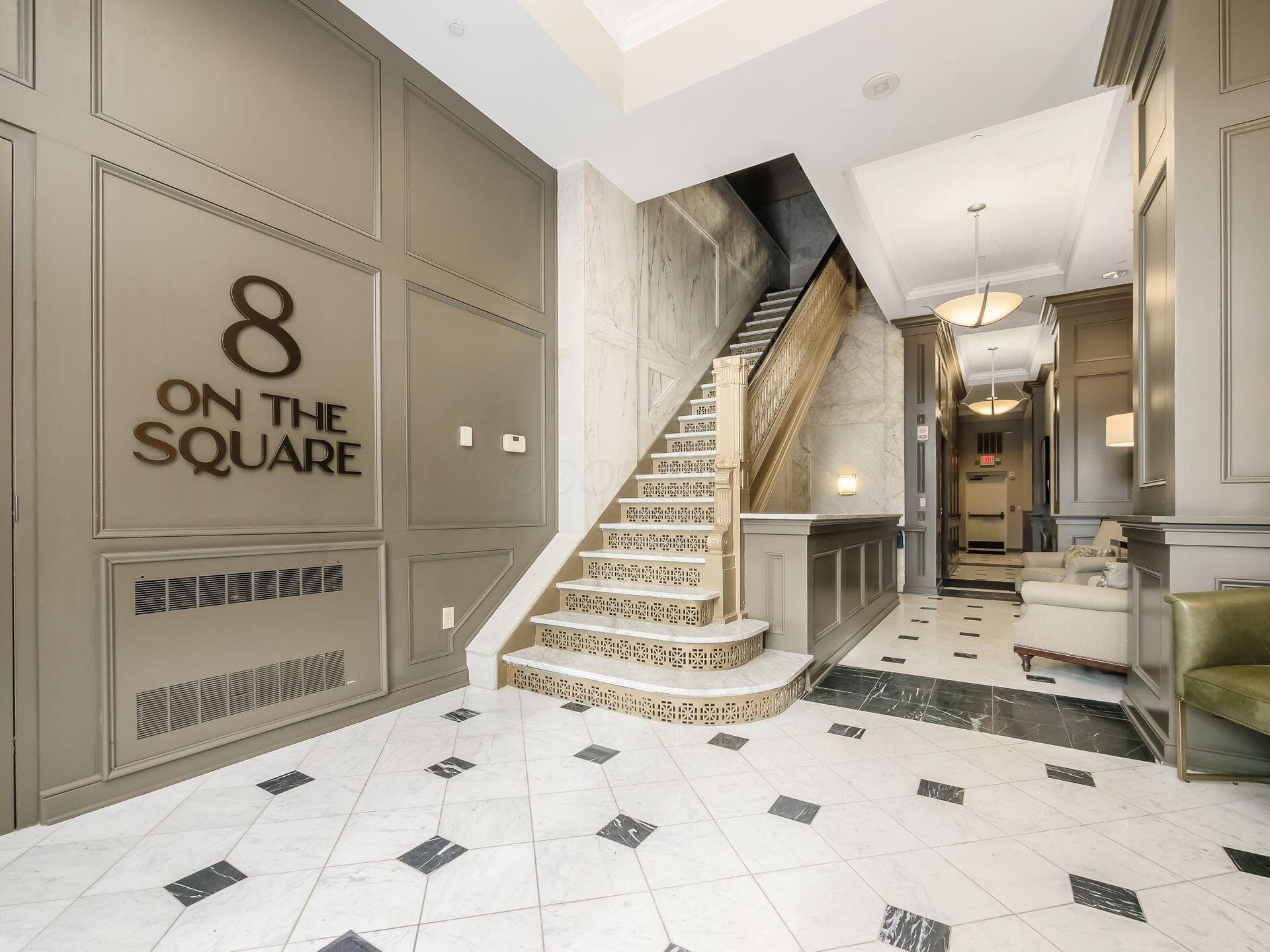 8 E Broad Street #502, Columbus, OH 43215