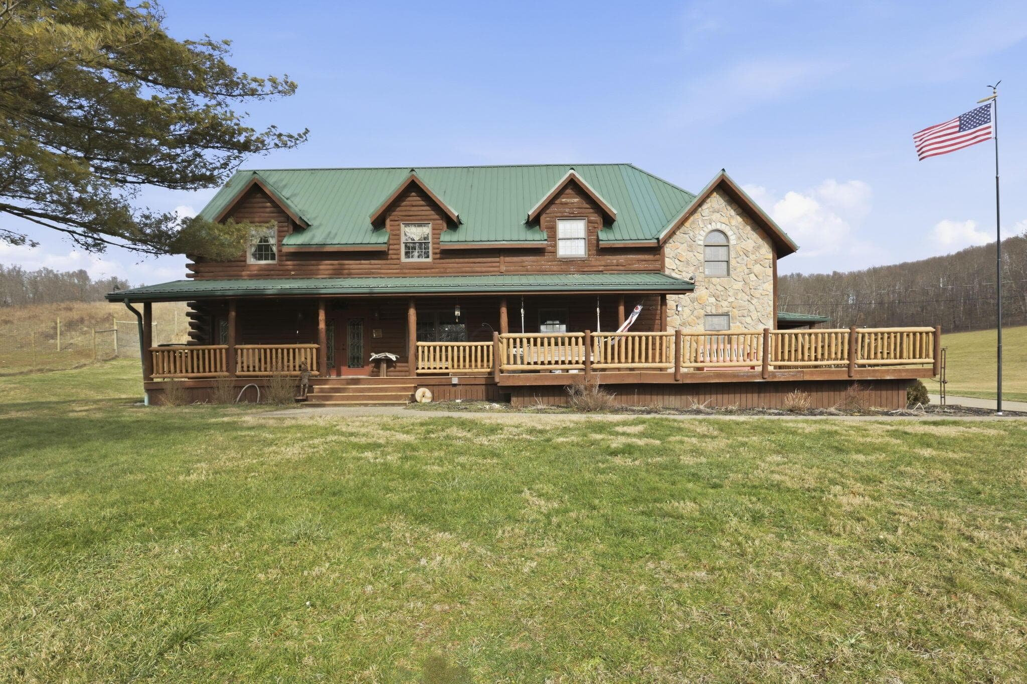 6529 Fallsburg Road NE, Newark, OH 43055