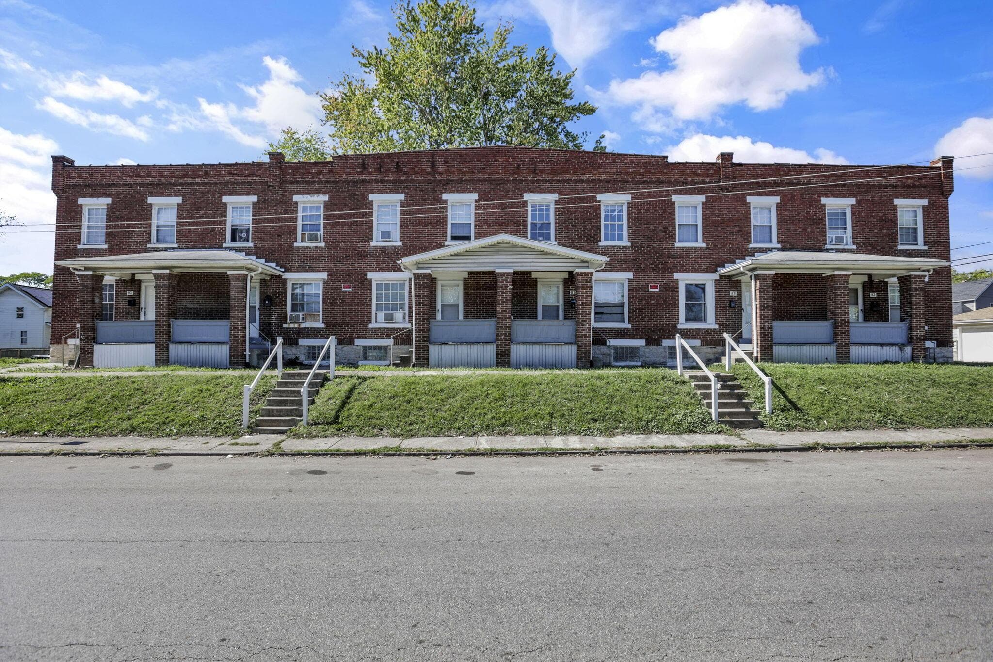 83 Lechner Avenue, Columbus, OH 43223