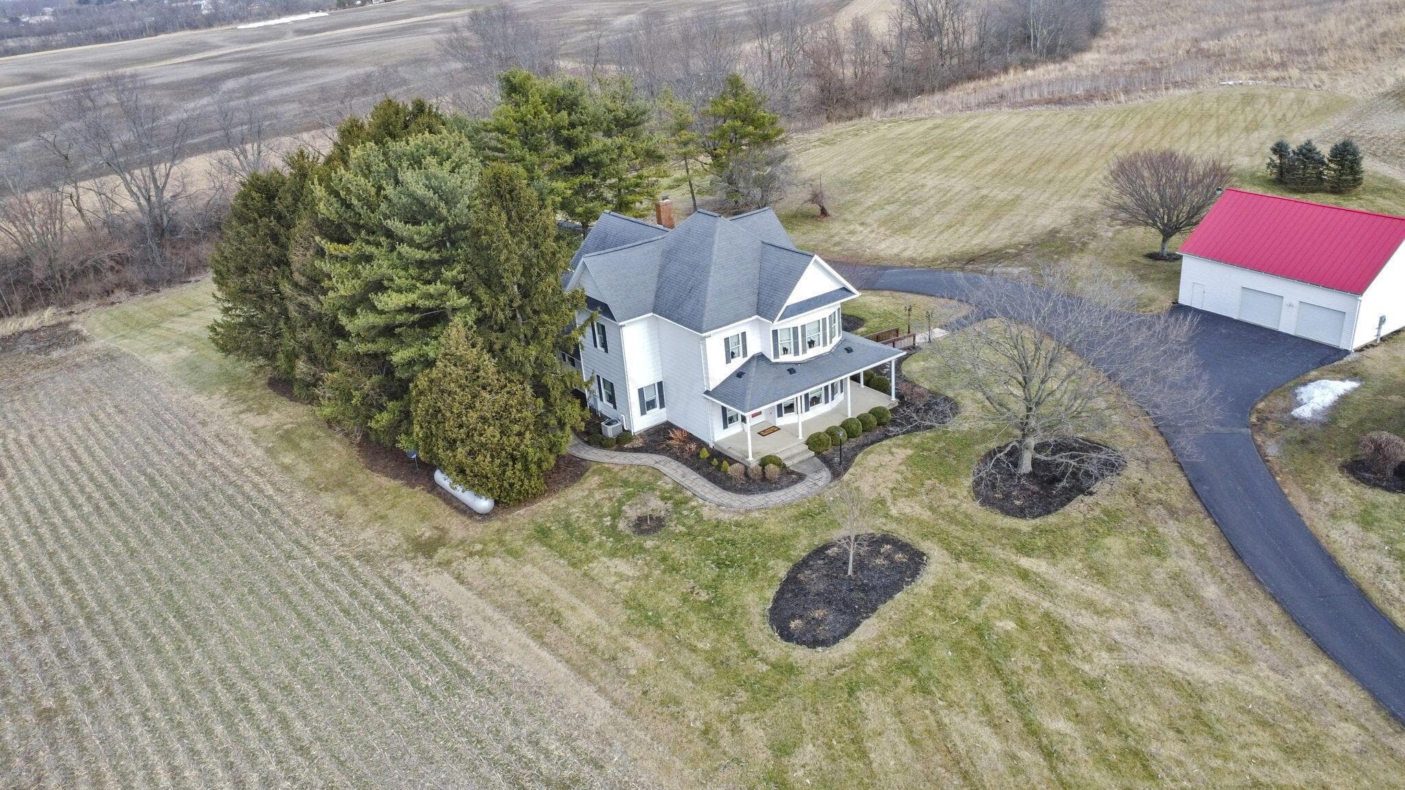11350 Tarlton Road SW, Circleville, OH 43113
