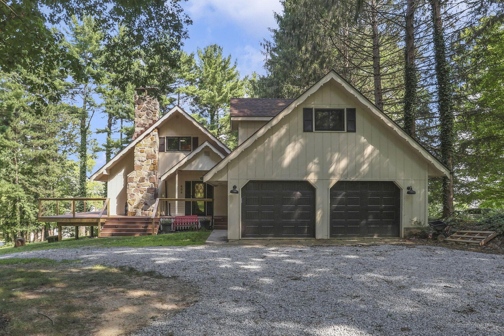 406 Crabapple Drive, Howard, OH 43028