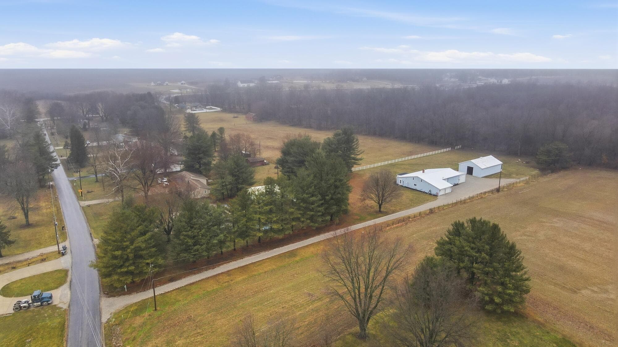 2270 Ginder Road NW, Lancaster, OH 43130