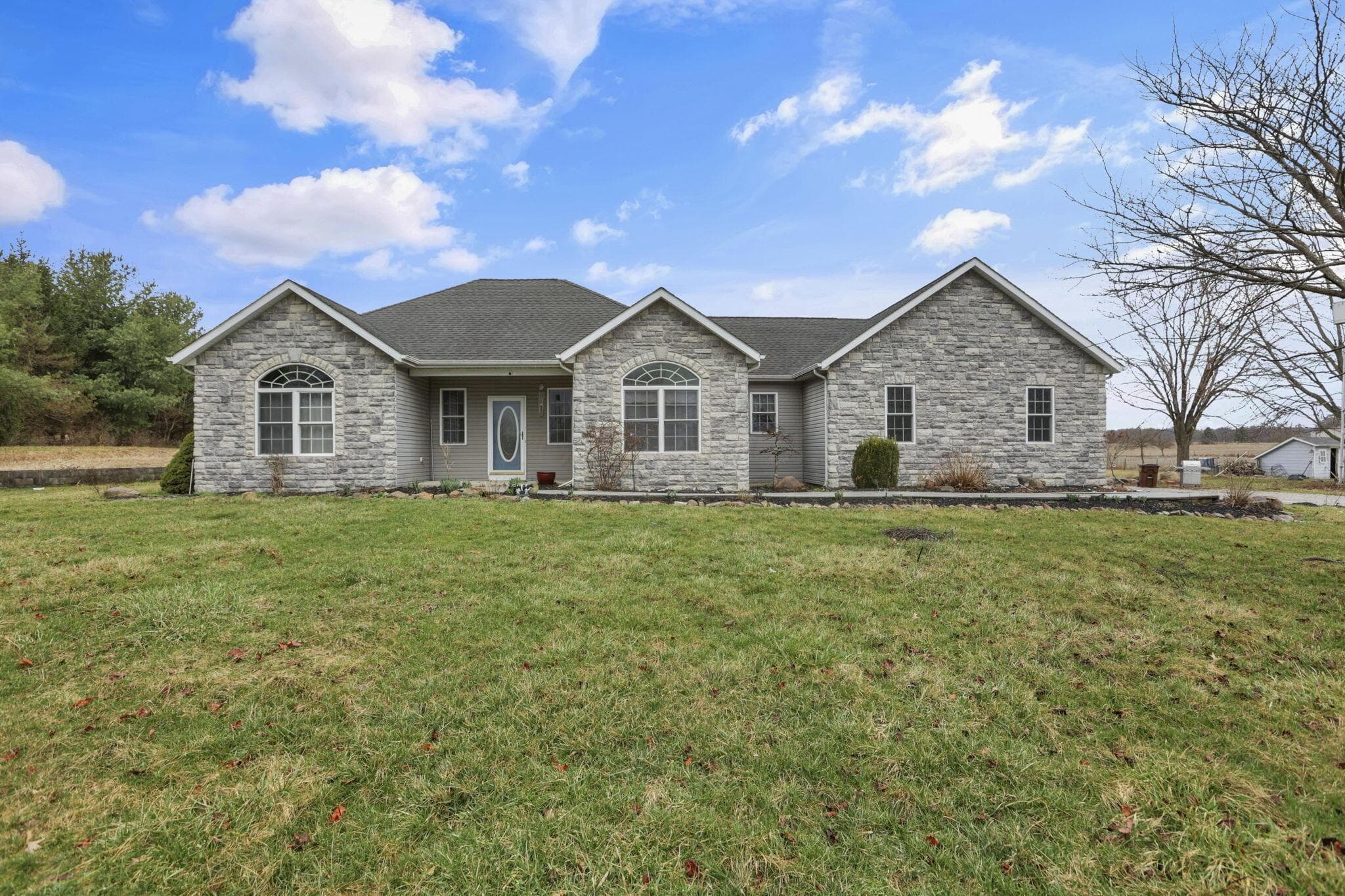 5706 Gale Road SW, Pataskala, OH