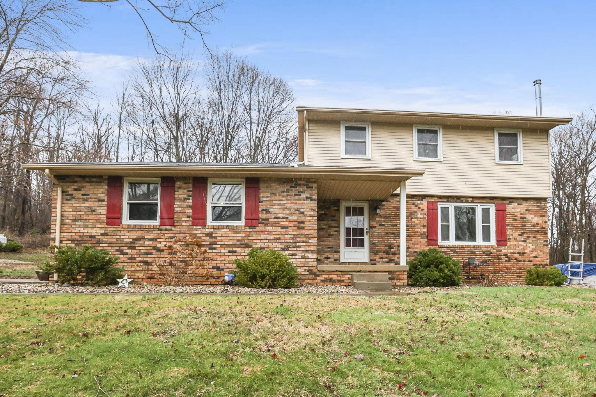 10410 Pleasant Valley Road NE, Frazeysburg, OH 43822