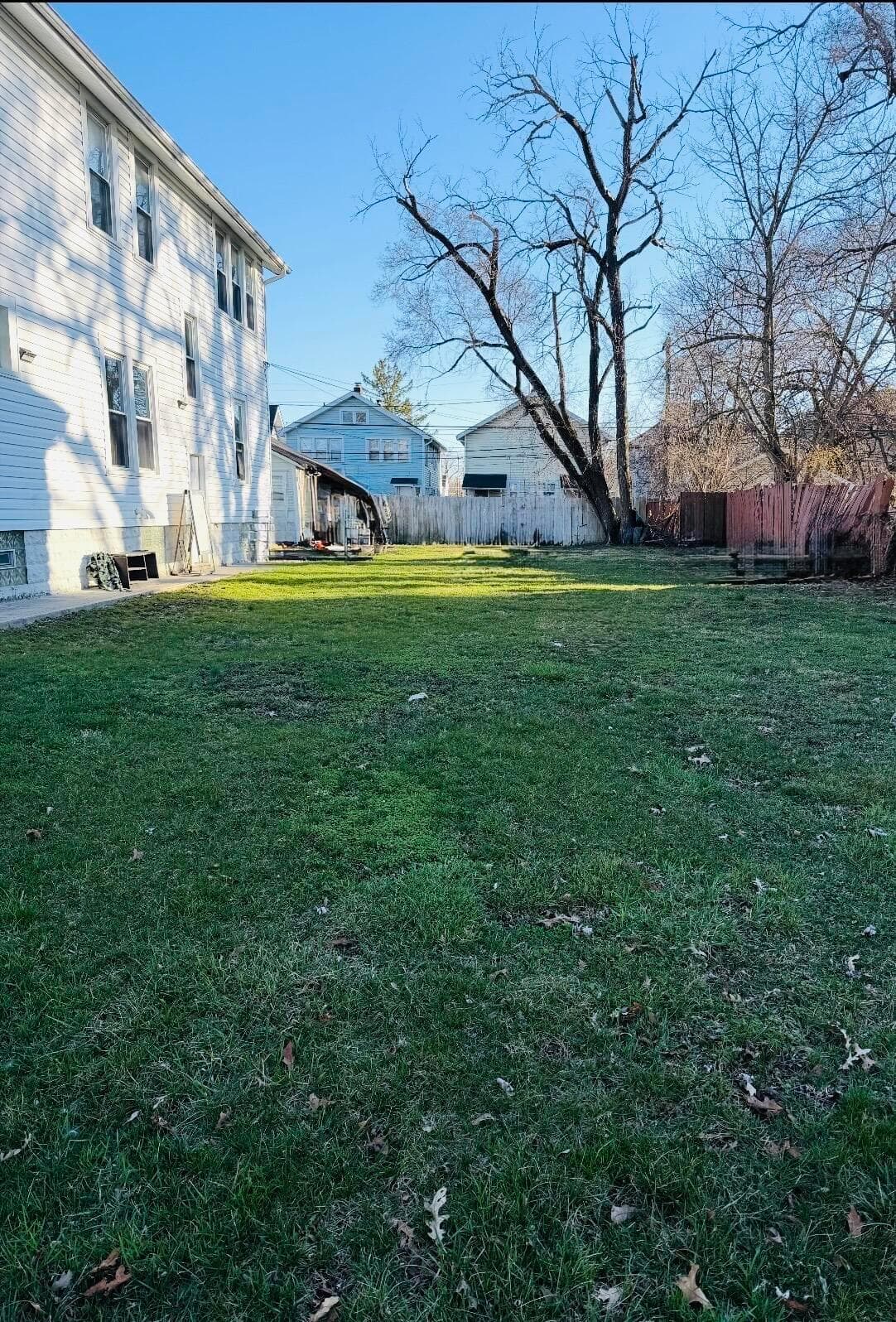 1111-1113 E 16th Avenue, Columbus, OH 43211
