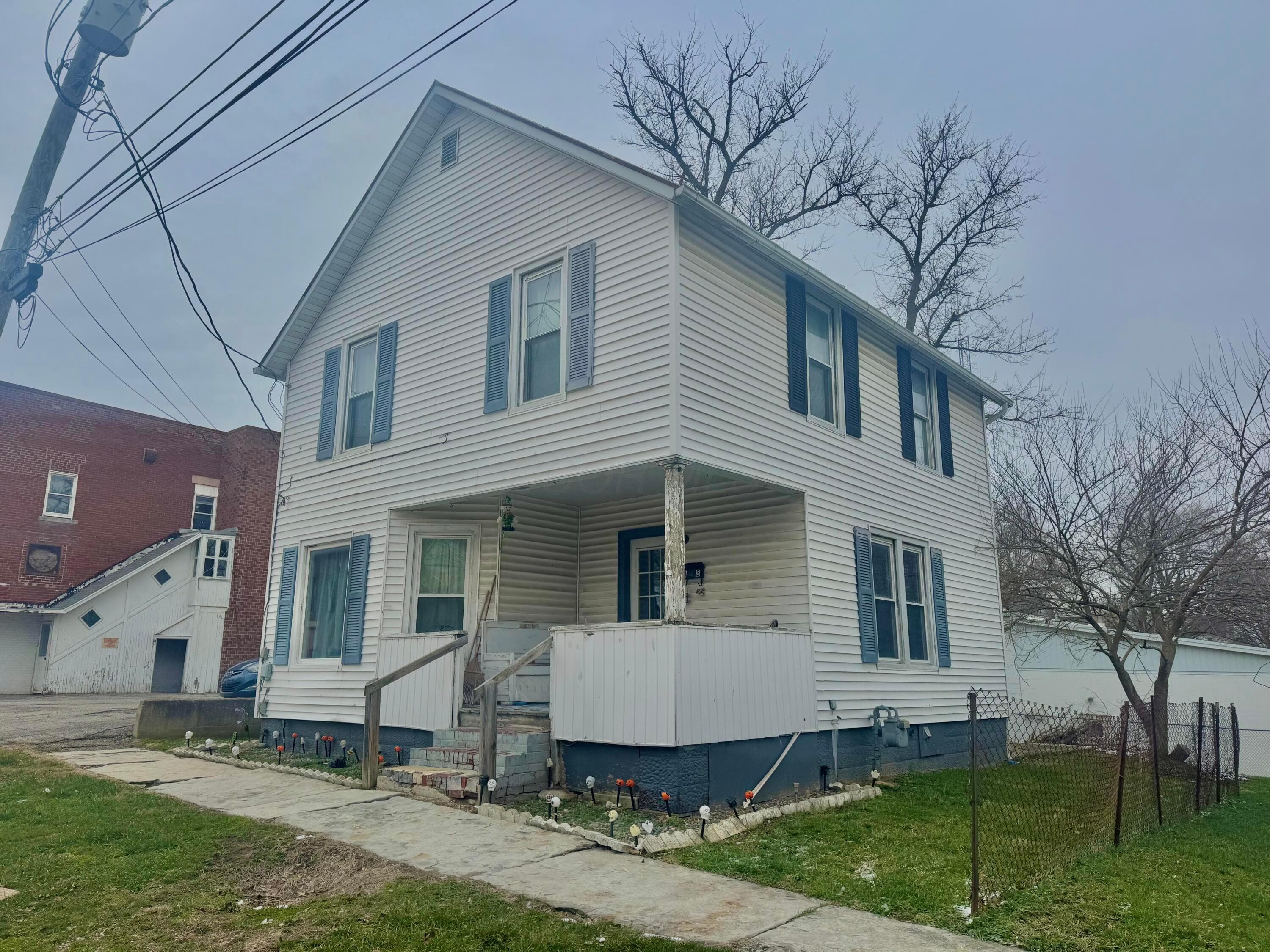 33 E Main Street, Plymouth, OH 44865
