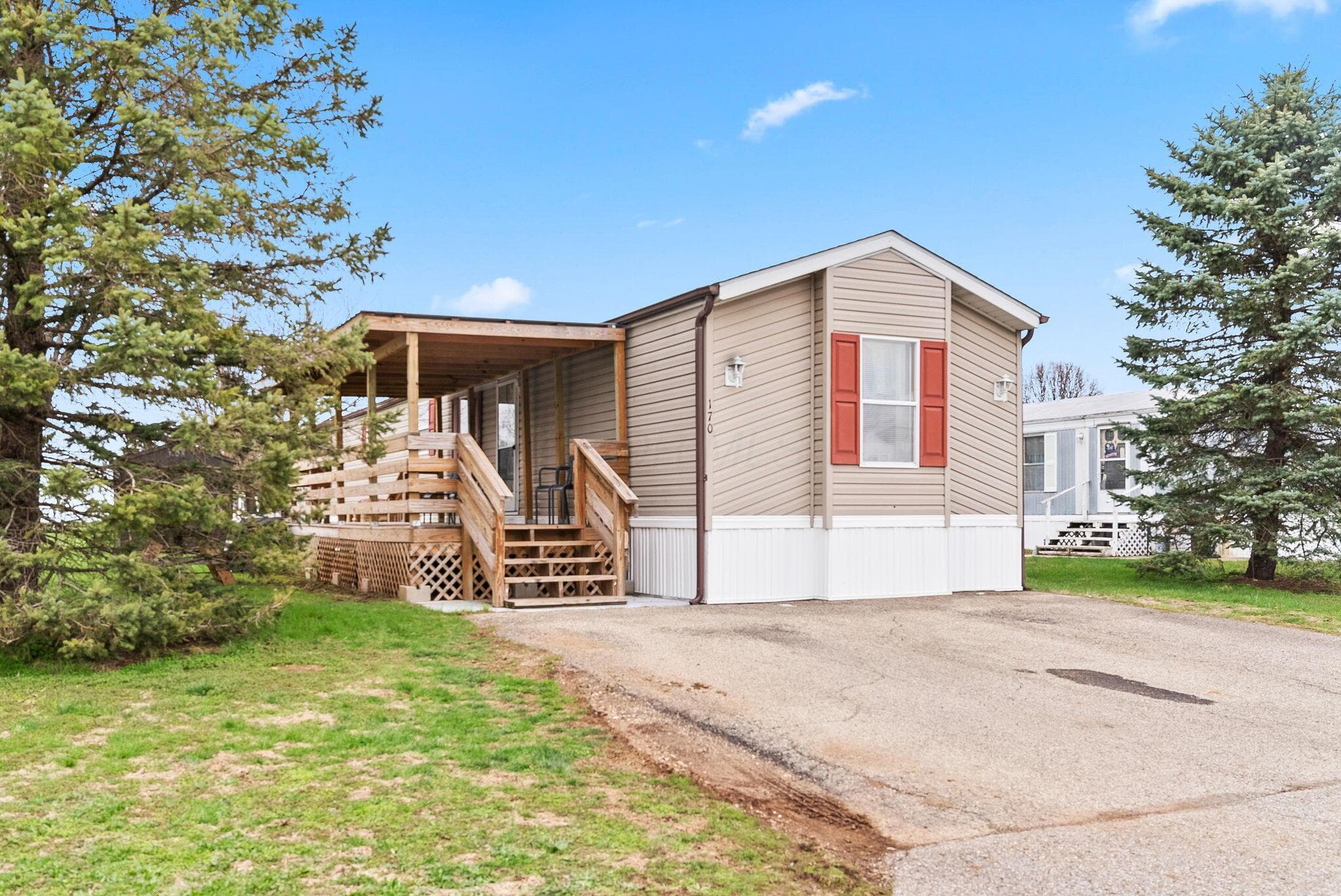 170 Spruce Ridge Drive, Ashville, OH 43103