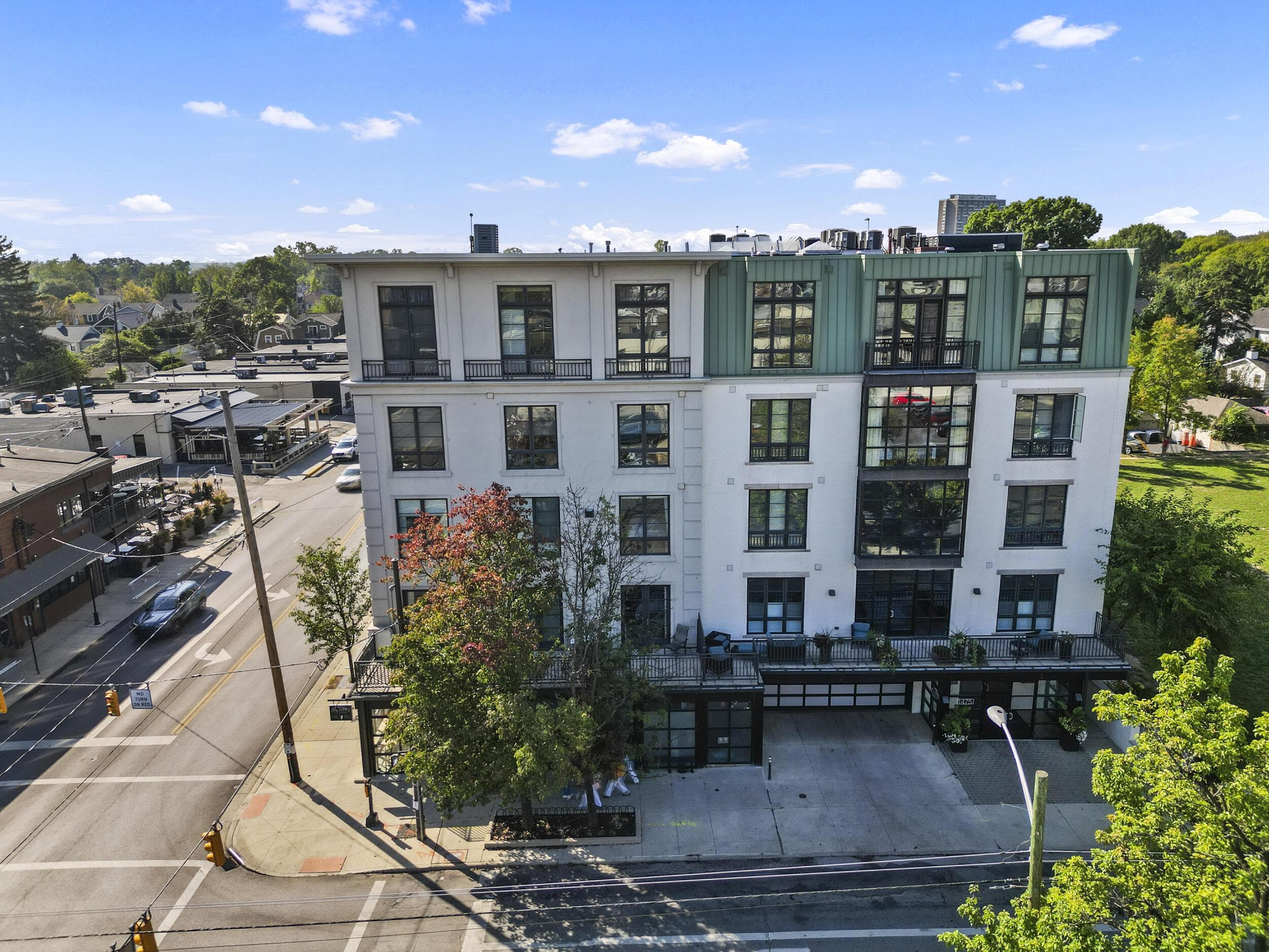 1475 W 3rd Avenue #204, Columbus, OH 43212