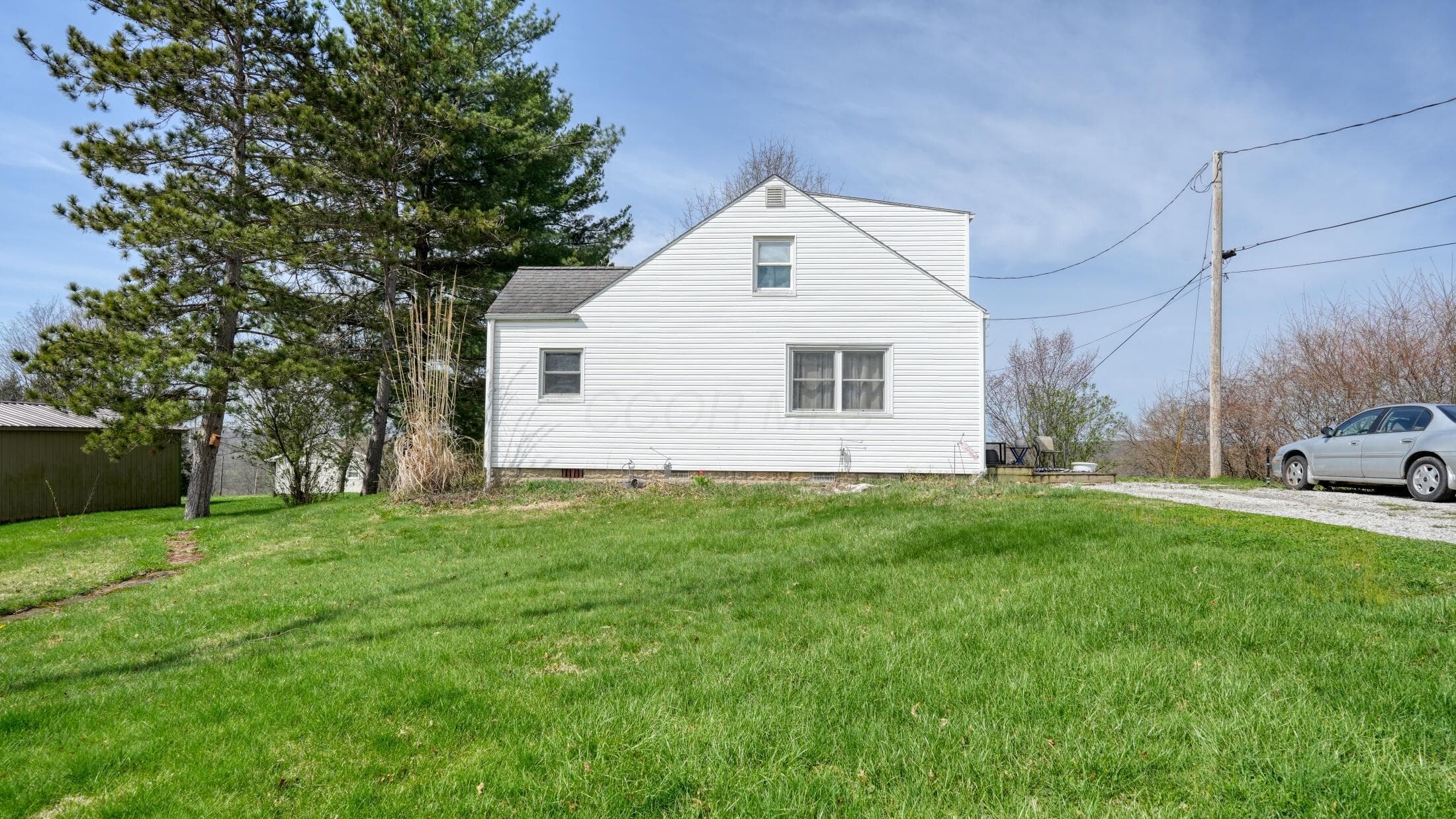 825 Friendship Drive, New Concord, OH 43762