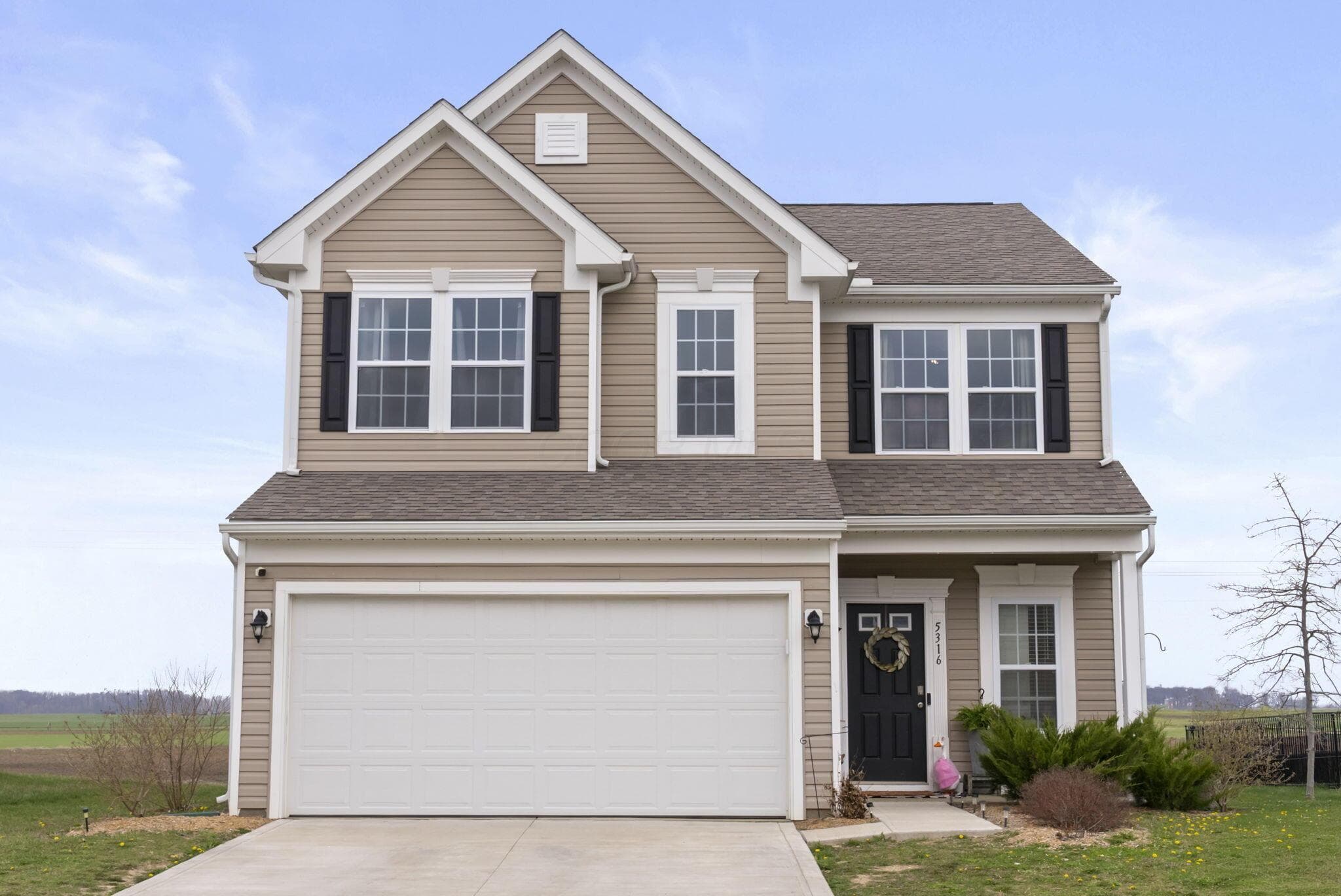 5316 Karst Circle, Ashville, OH 43103