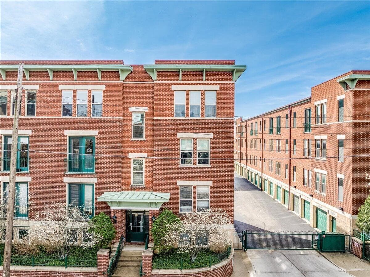 115 E Noble Street #3, Columbus, OH 43215