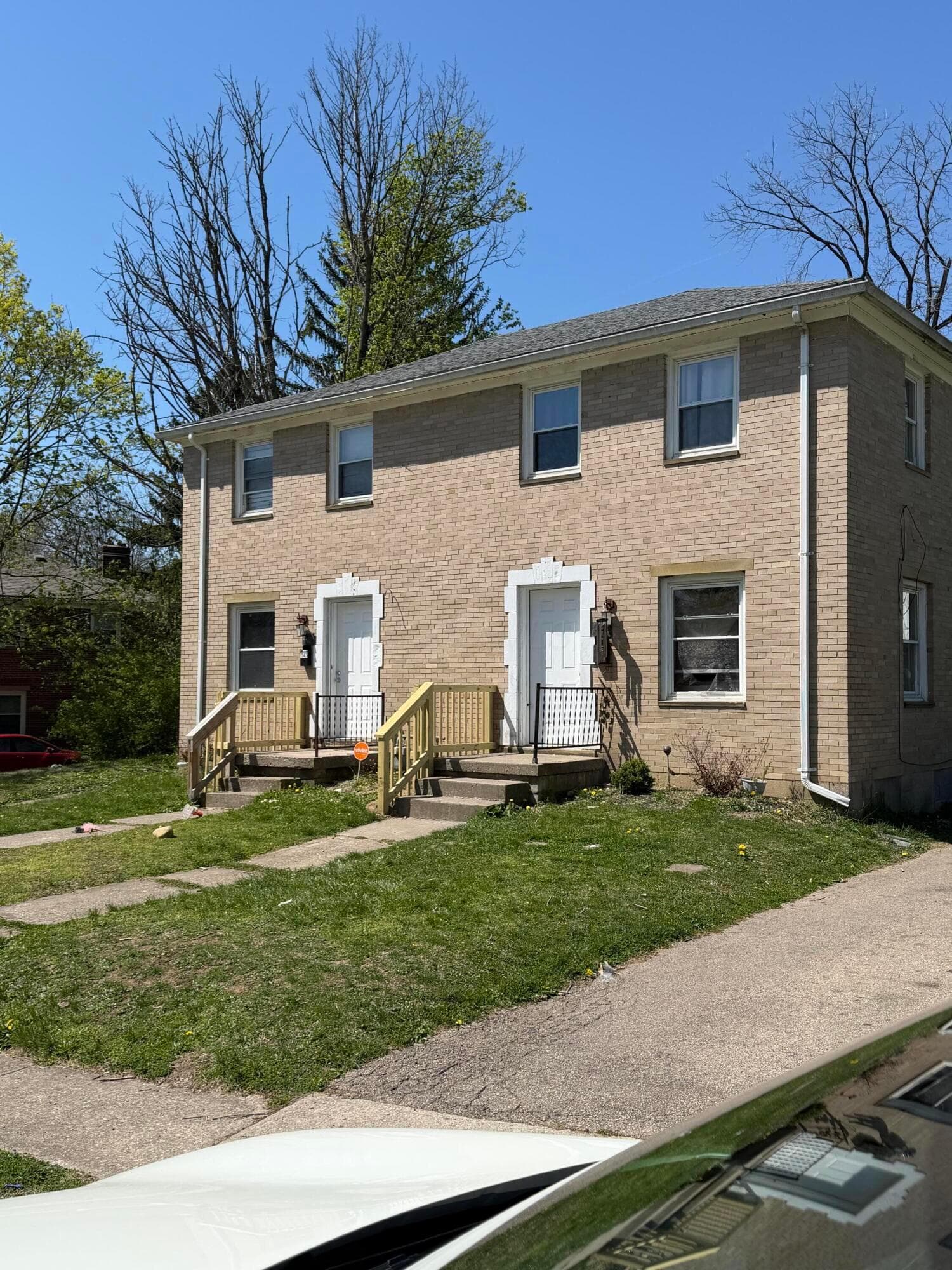 1143 Cedarview Drive, Springfield, OH 45503