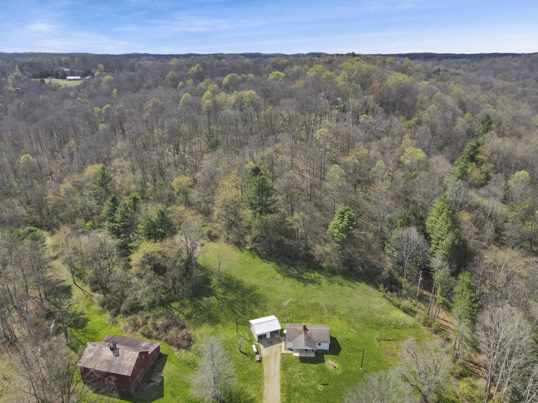 22497 State Route 93 S, Logan, OH 43138