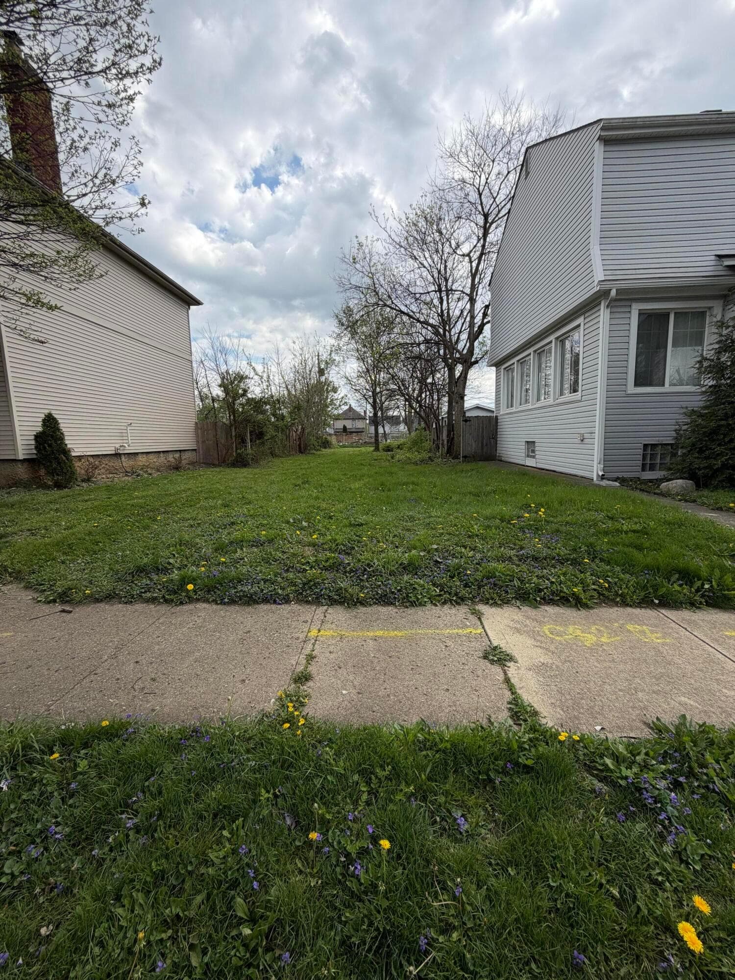 565 E Mithoff Street, Columbus, OH 43206