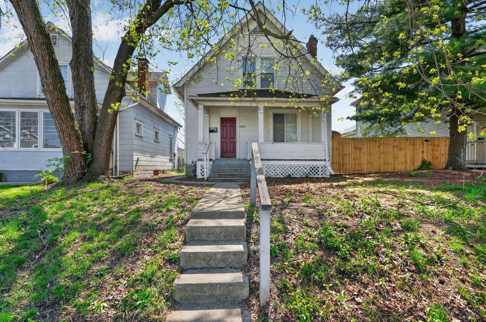 1589 Genessee Avenue, Columbus, OH 43211