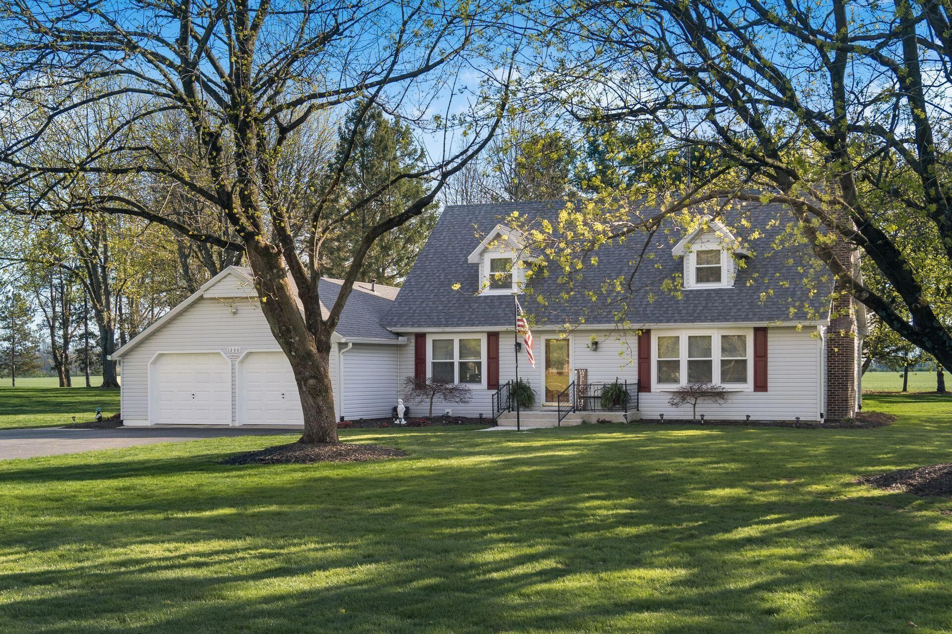 1200 Spring Valley Road, London, OH 43140