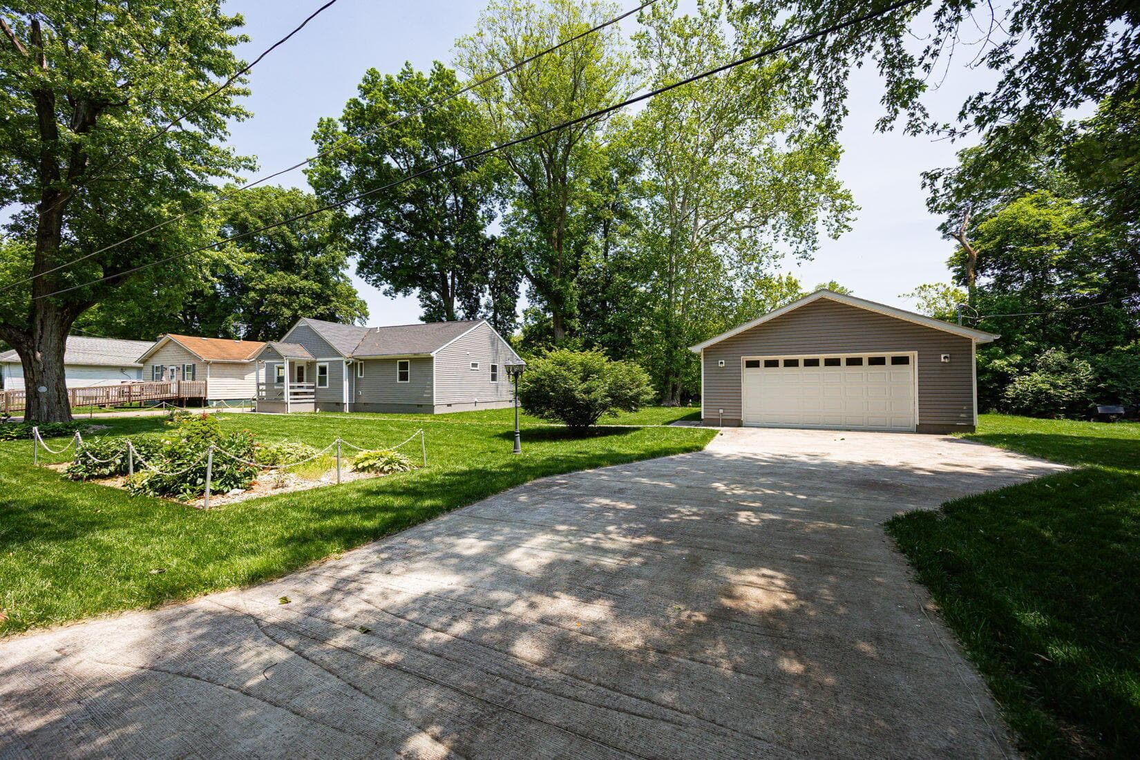 2312 Condon Drive, Columbus, OH 43232