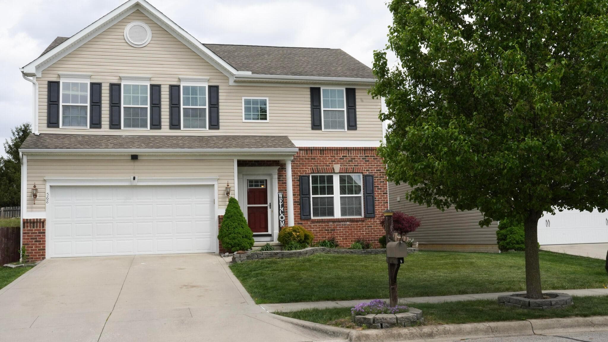 568 Stone Shadow Drive, Blacklick, OH 43004