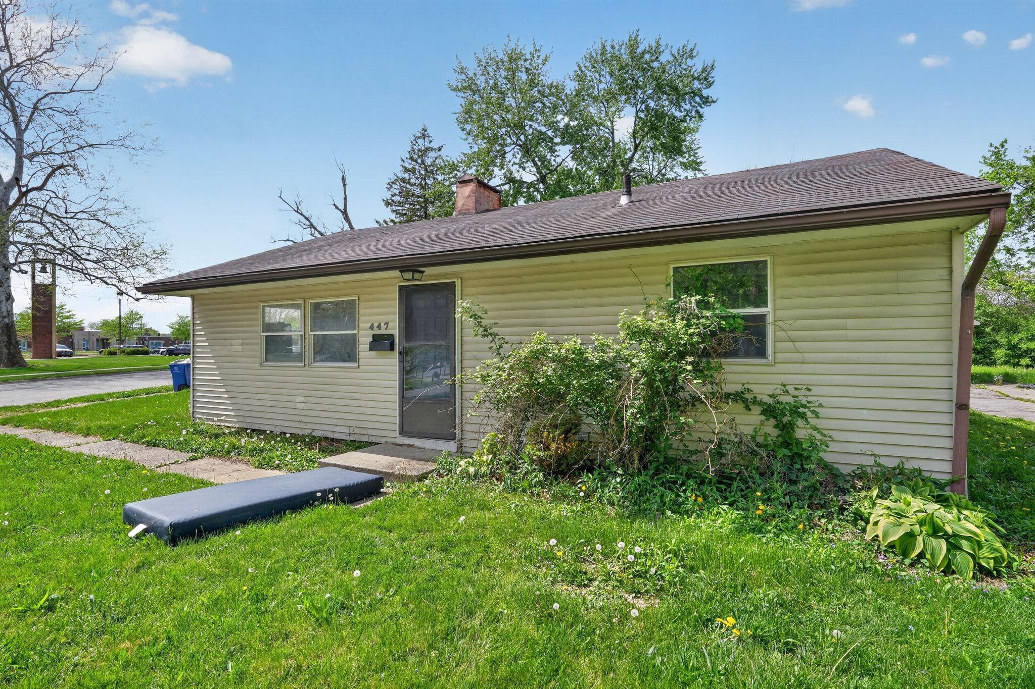 447 S Hampton Road, Columbus, OH 43213