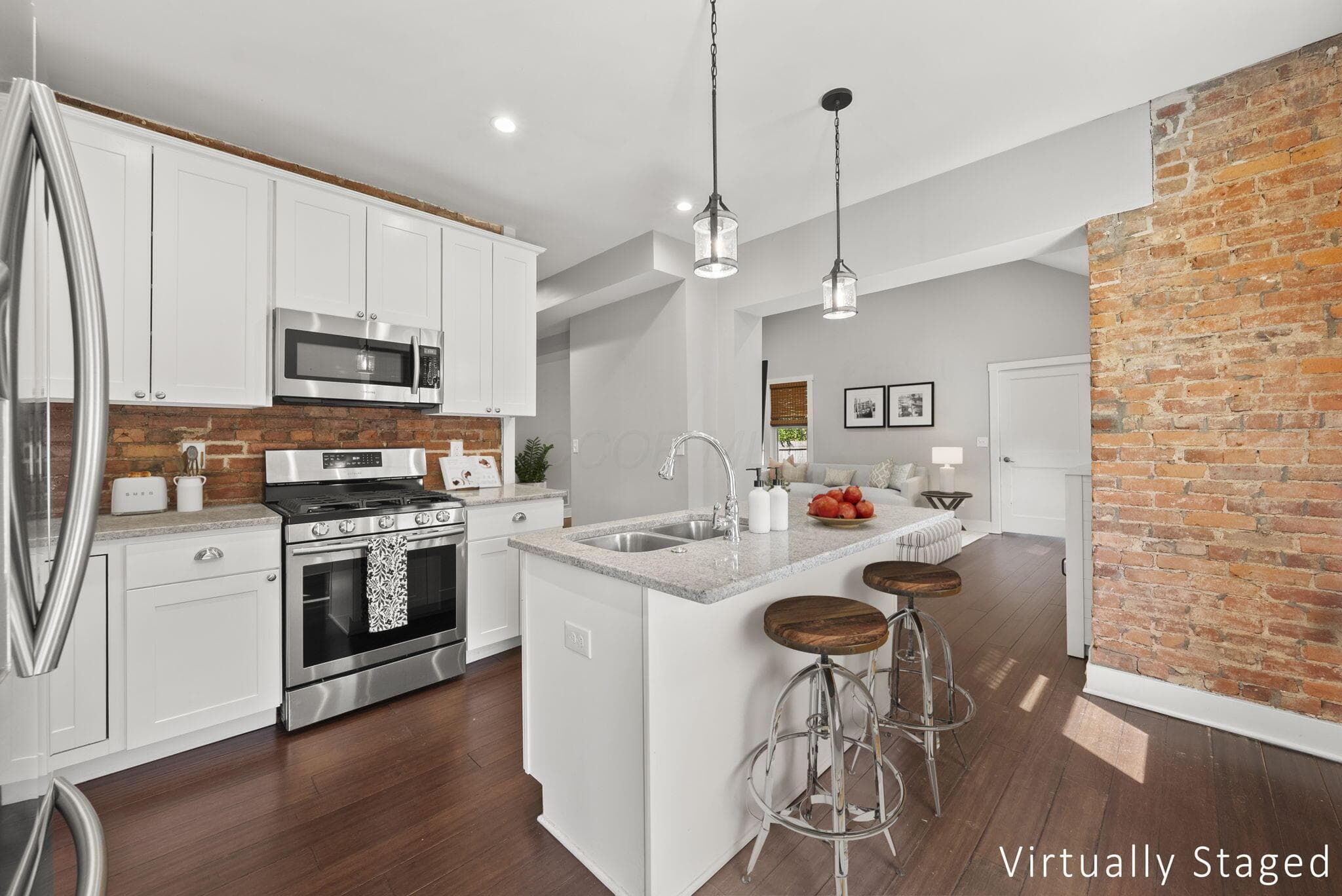 192 E 2nd Avenue, Columbus, OH 43201