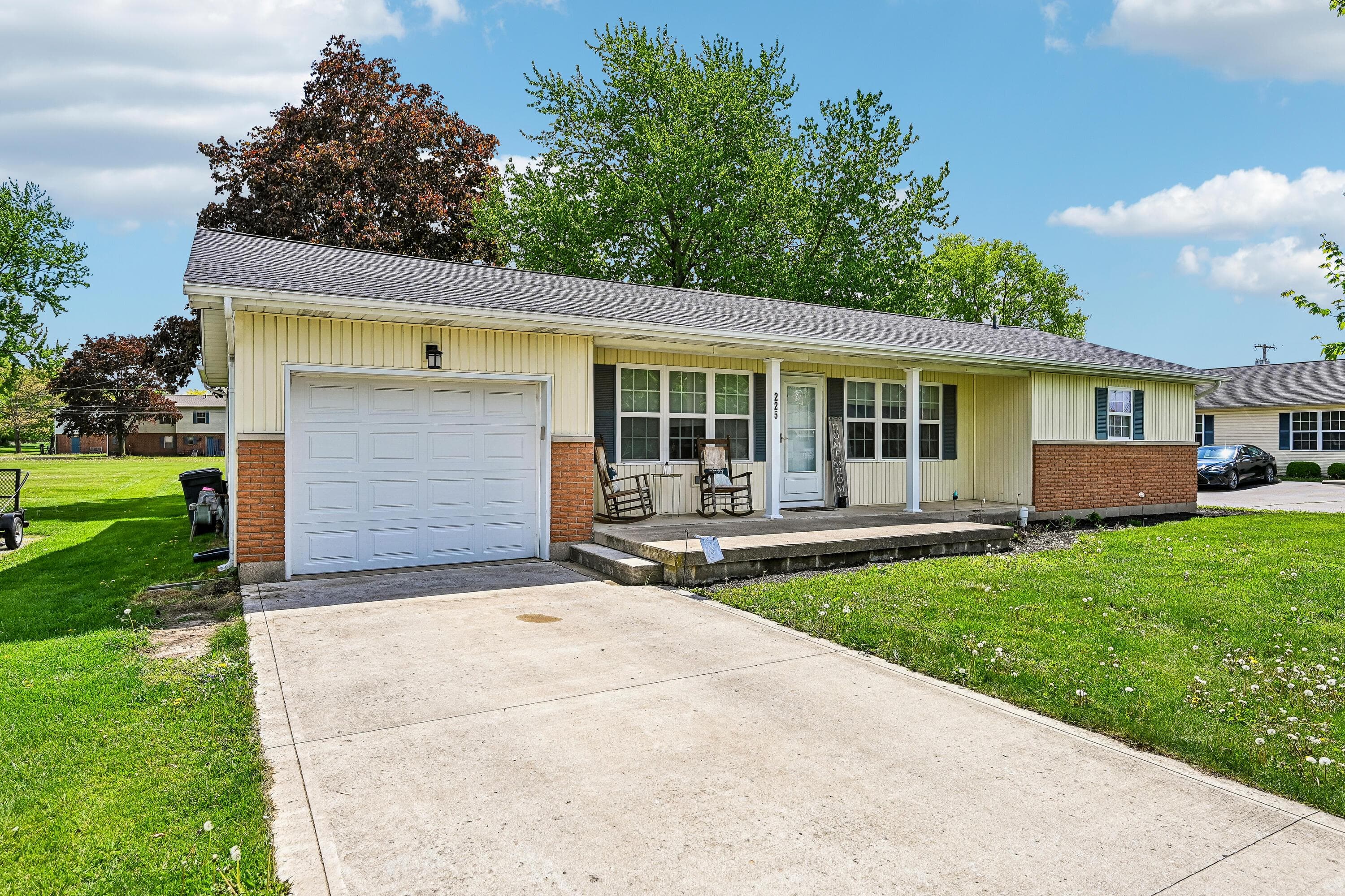 225 N Jefferson Avenue, Urbana, OH