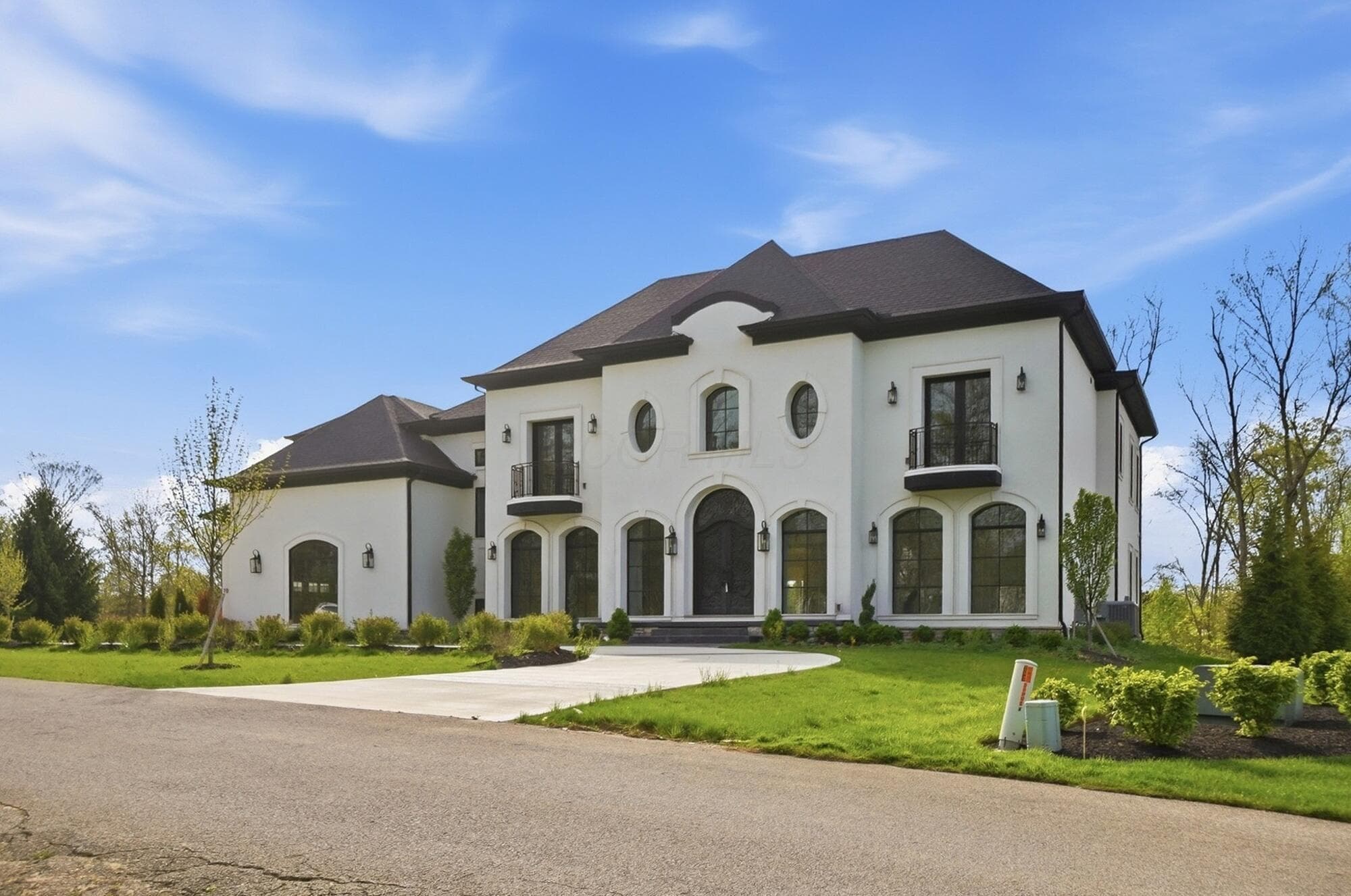 10007 Allen Drive, Dublin, OH 43017