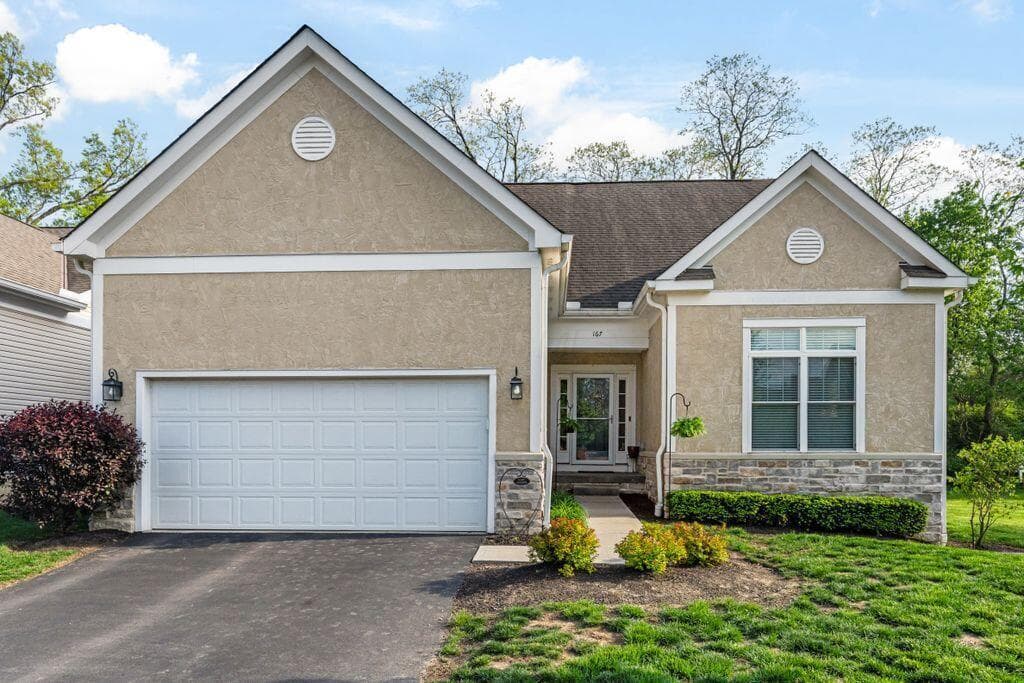 167 Creekside Green Drive, Gahanna, OH 43230