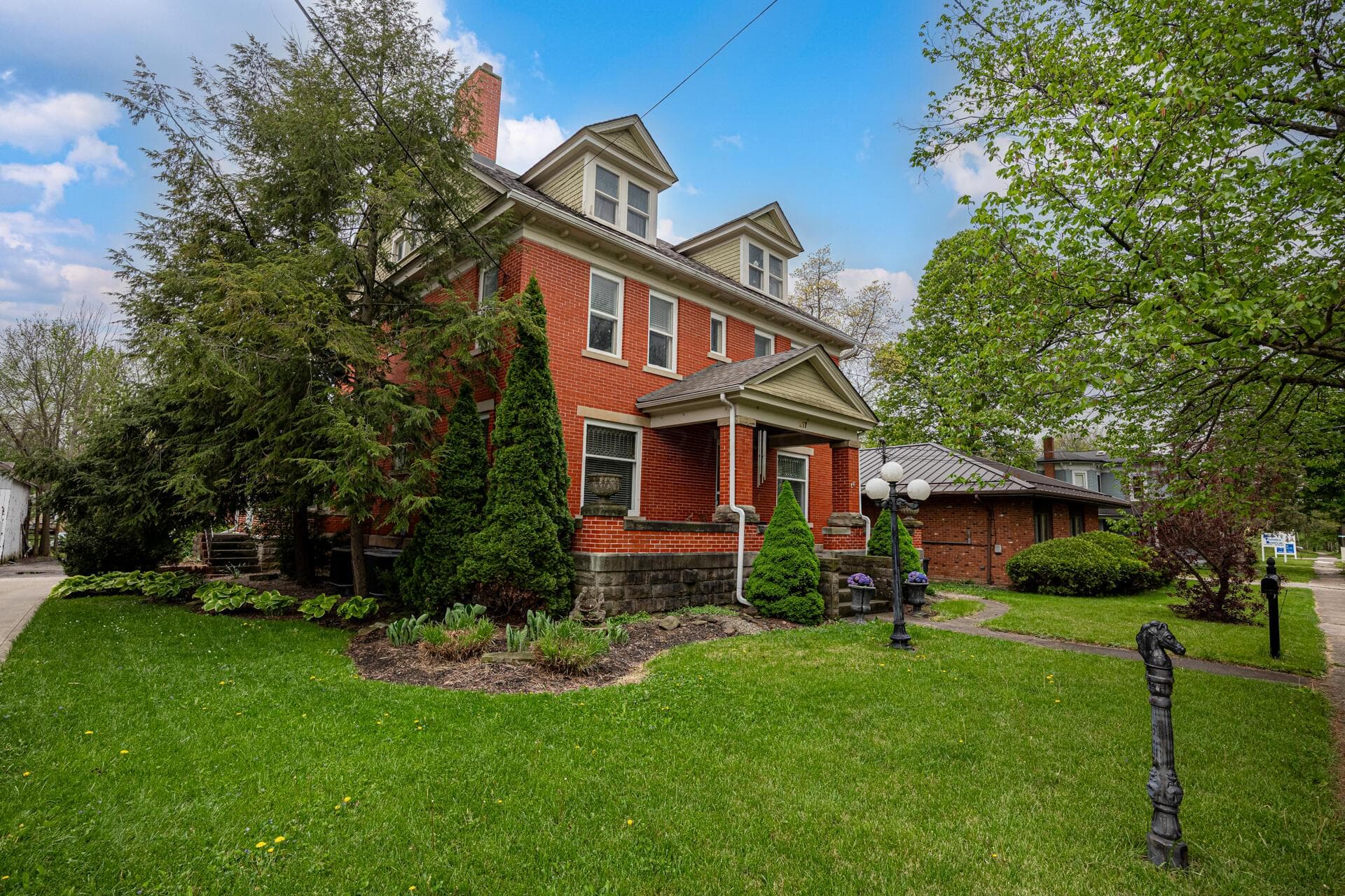 217 W High Street, Mount Gilead, OH 43338