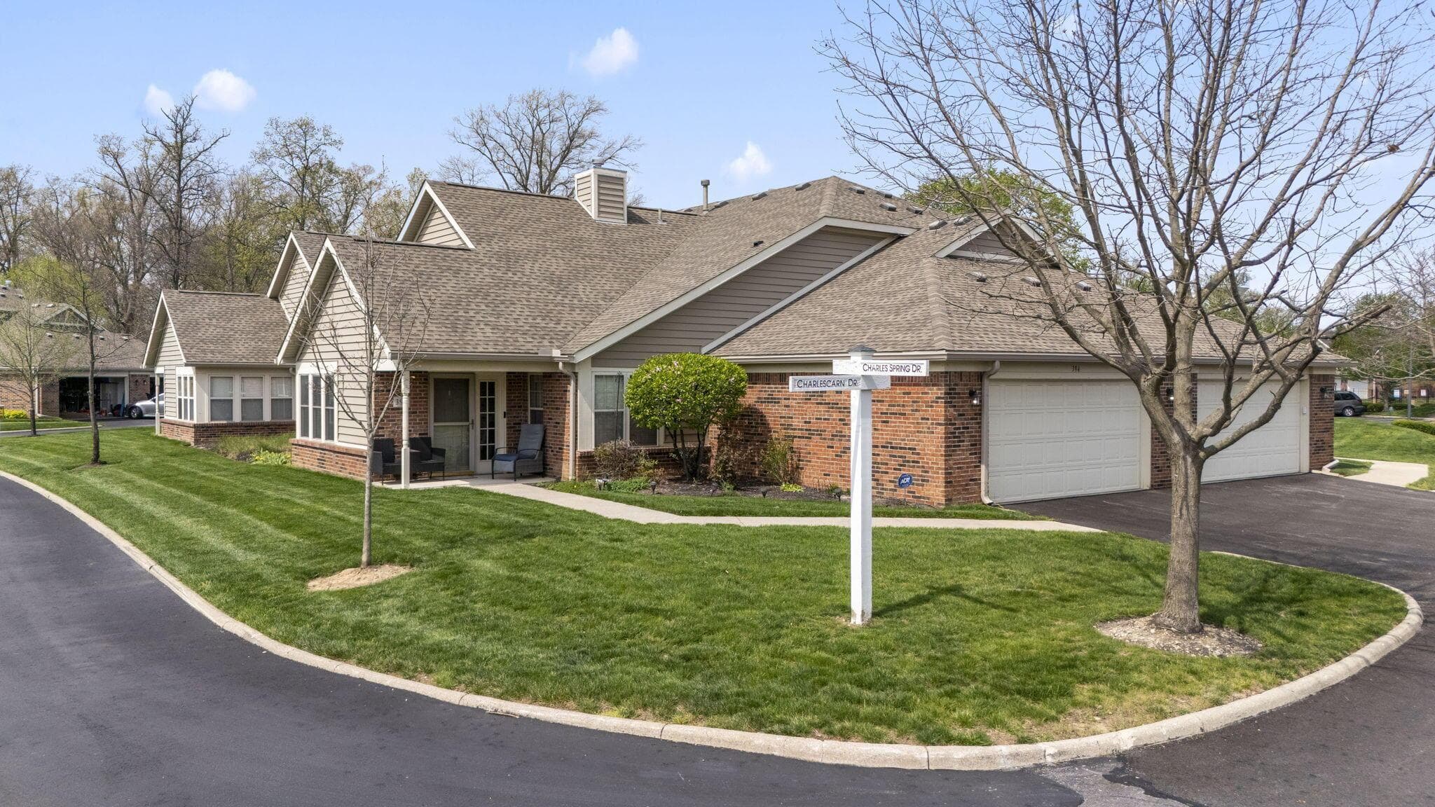 394 Charlescarn Drive, Powell, OH 43065