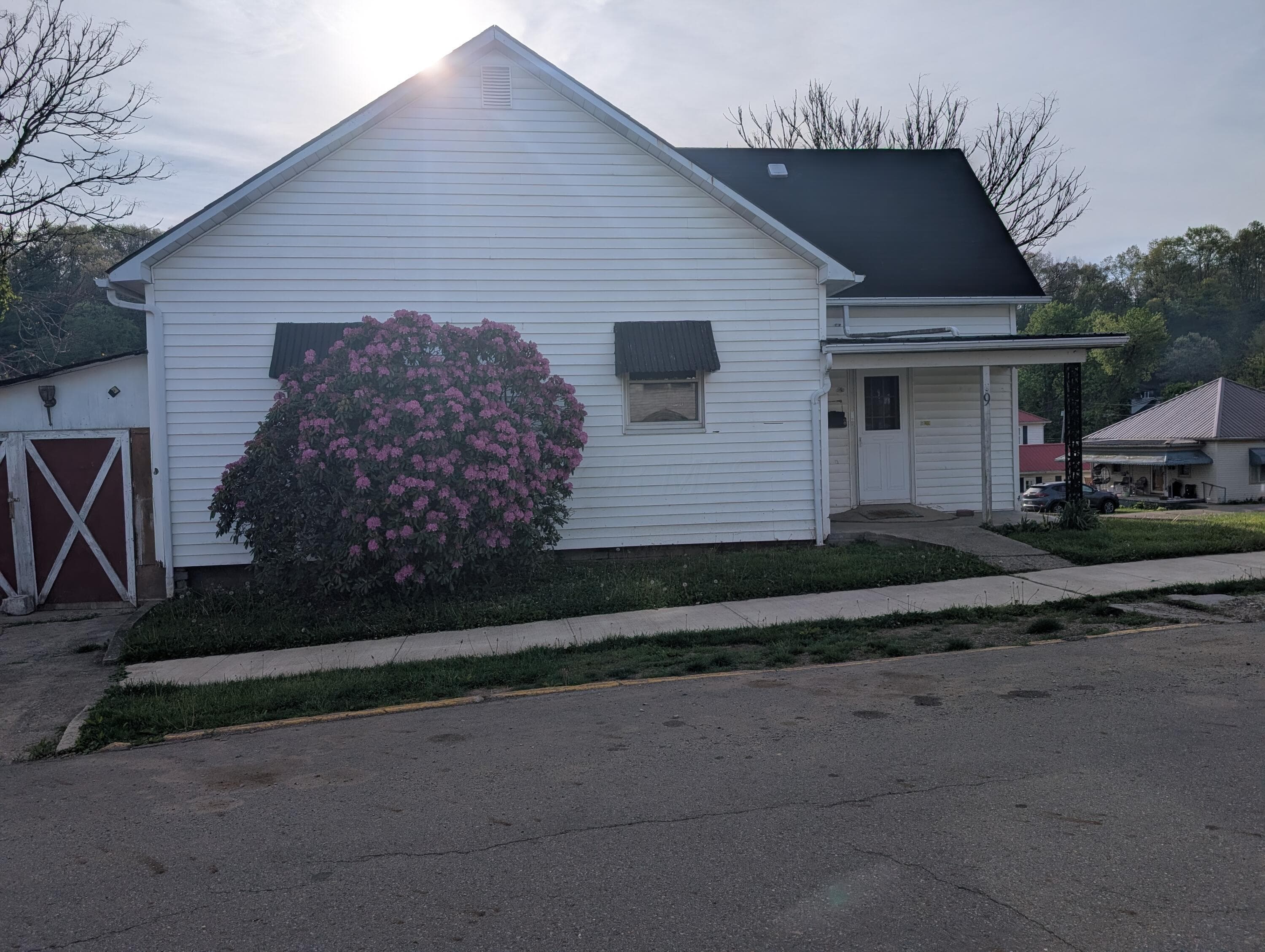 9 Madison Street, Glouster, OH 45732