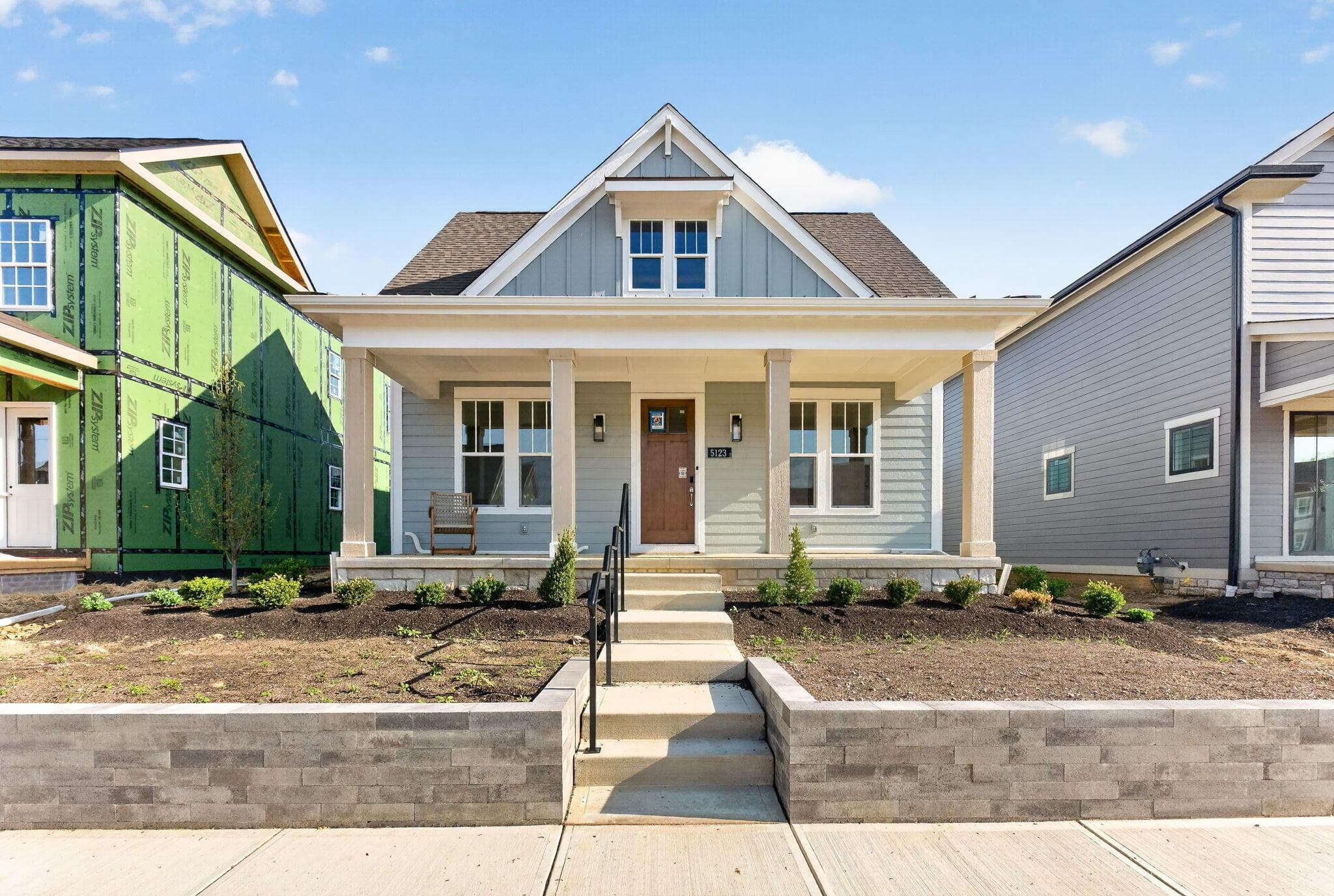 5123 W Maple Drive, Lewis Center, OH 43035