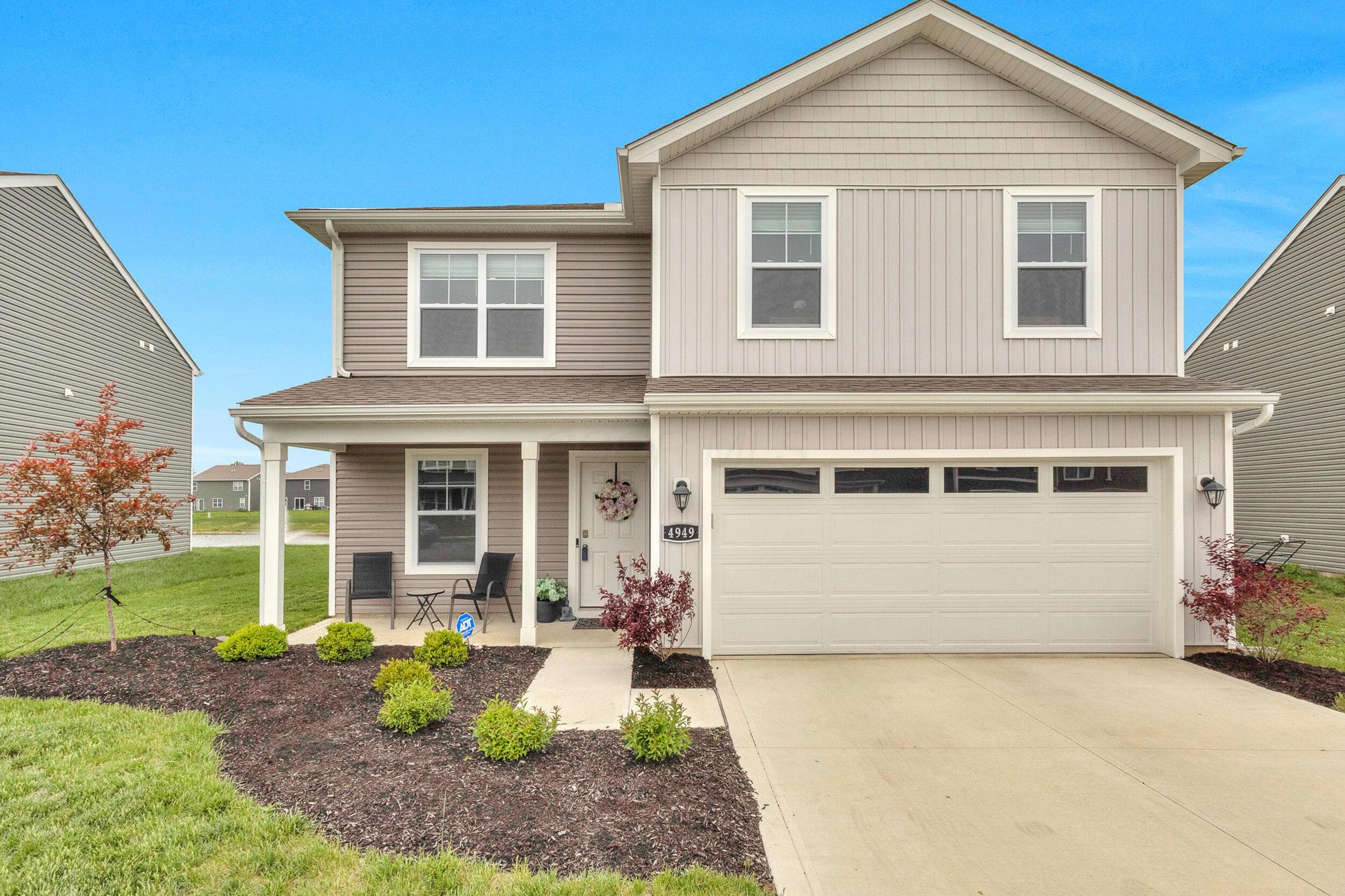 4949 Sanford Grove Place, Canal Winchester, OH 43110