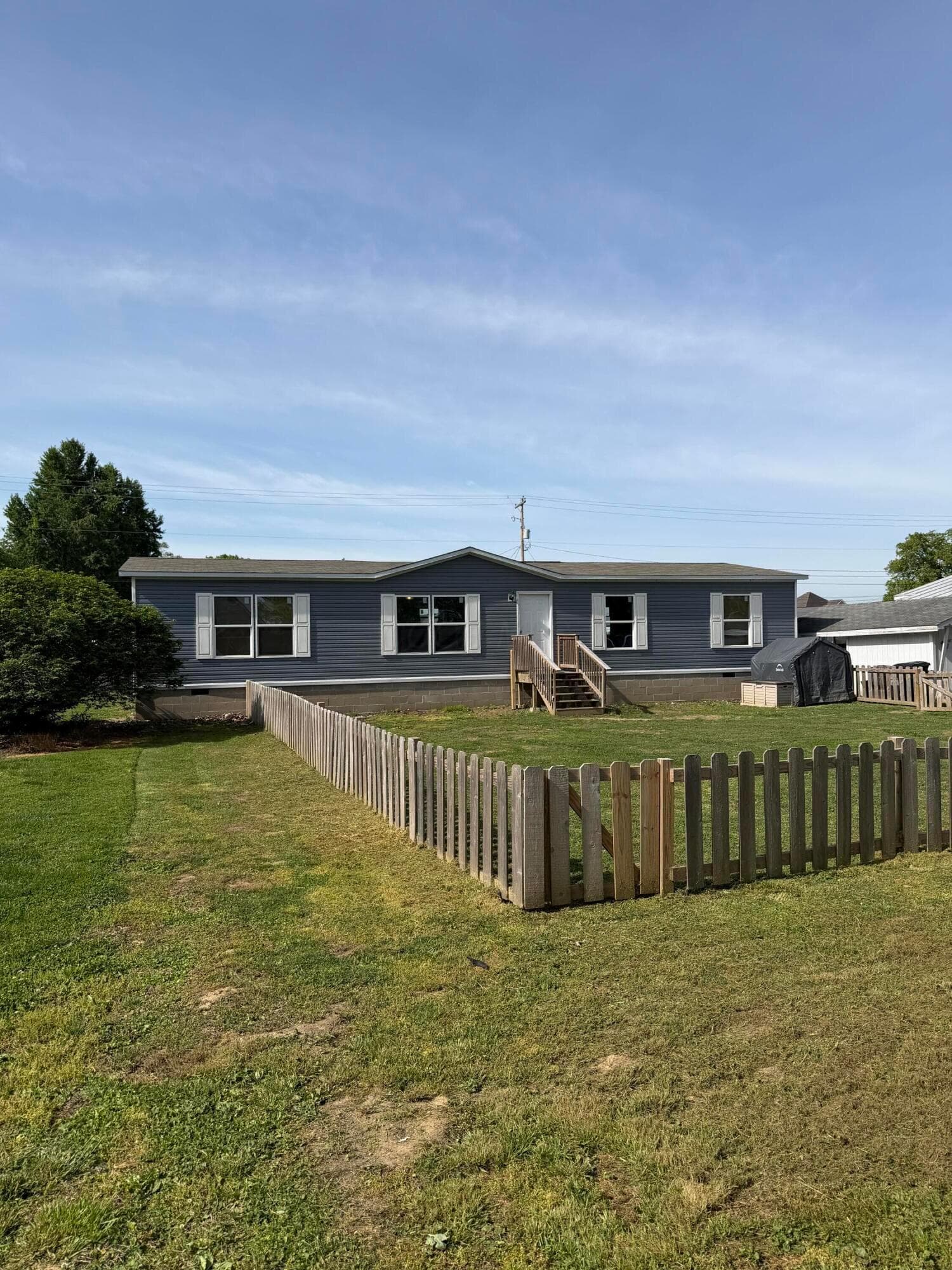 1048 Jackson Street, Richmond Dale, OH 45673